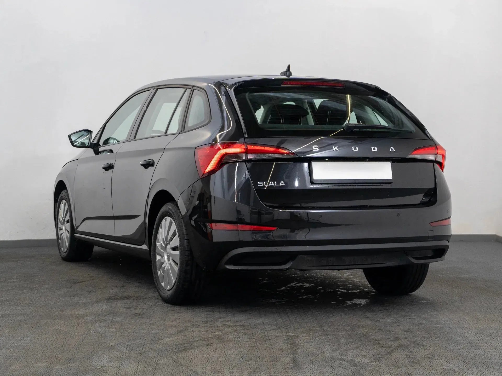 Skoda Scala 1.0 Benzina 115 CP Negru - Samsaru's Car Outlet