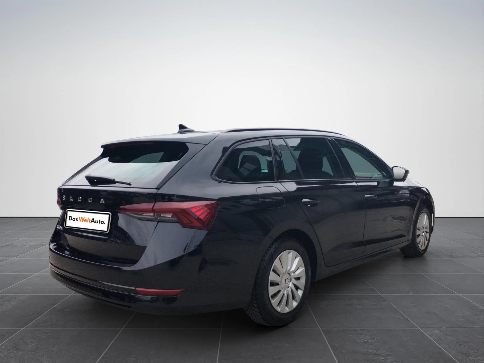 ŠKODA Octavia Combi Ambition 2.0 TDI DSG - Samsaru's Car Outlet