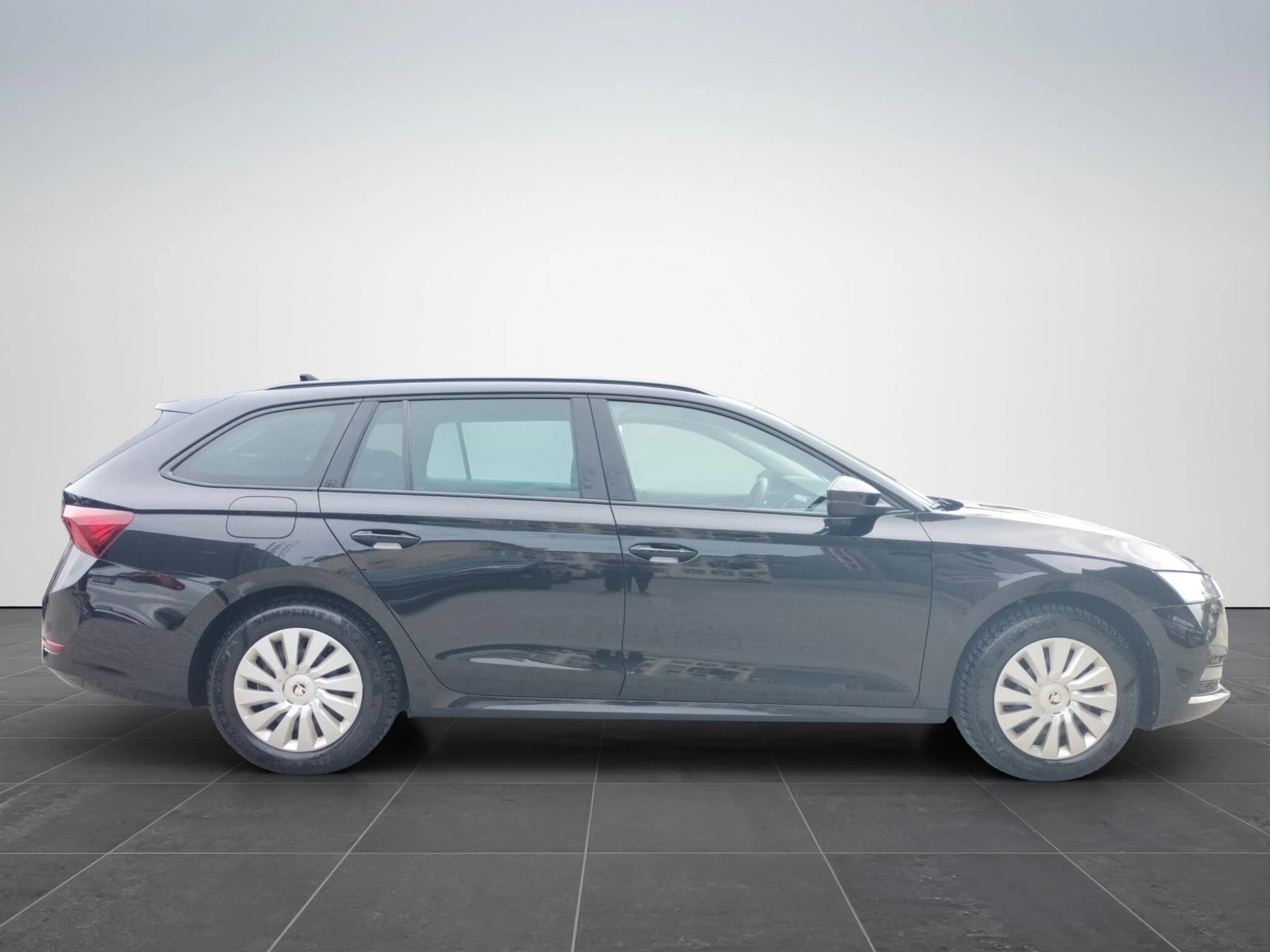 ŠKODA Octavia Combi Ambition 2.0 TDI DSG - Samsaru's Car Outlet