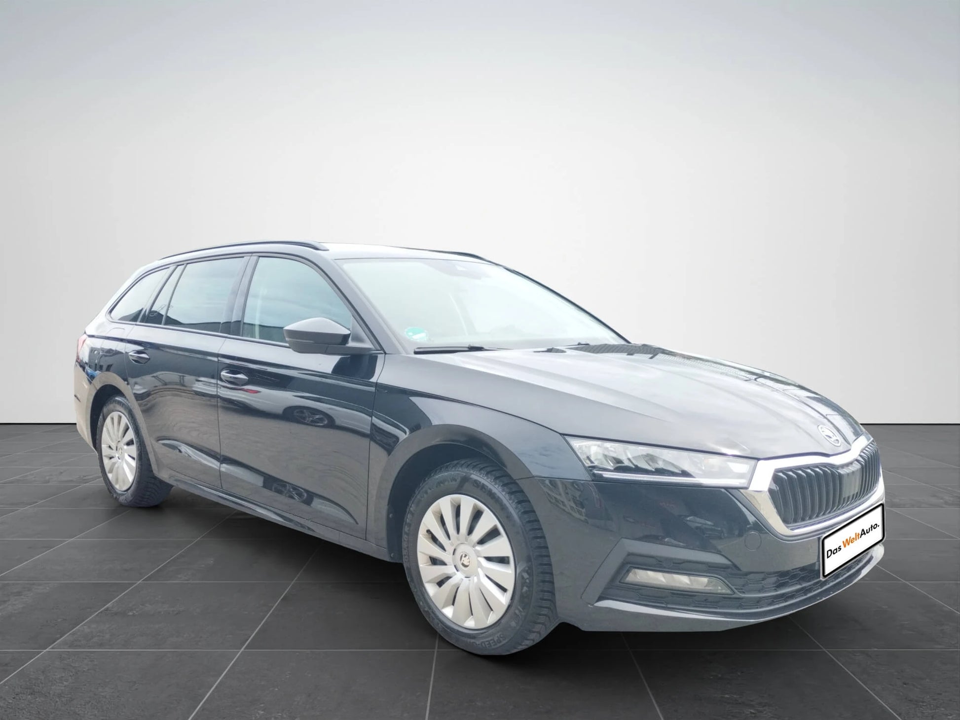 ŠKODA Octavia Combi Ambition 2.0 TDI DSG - Samsaru's Car Outlet