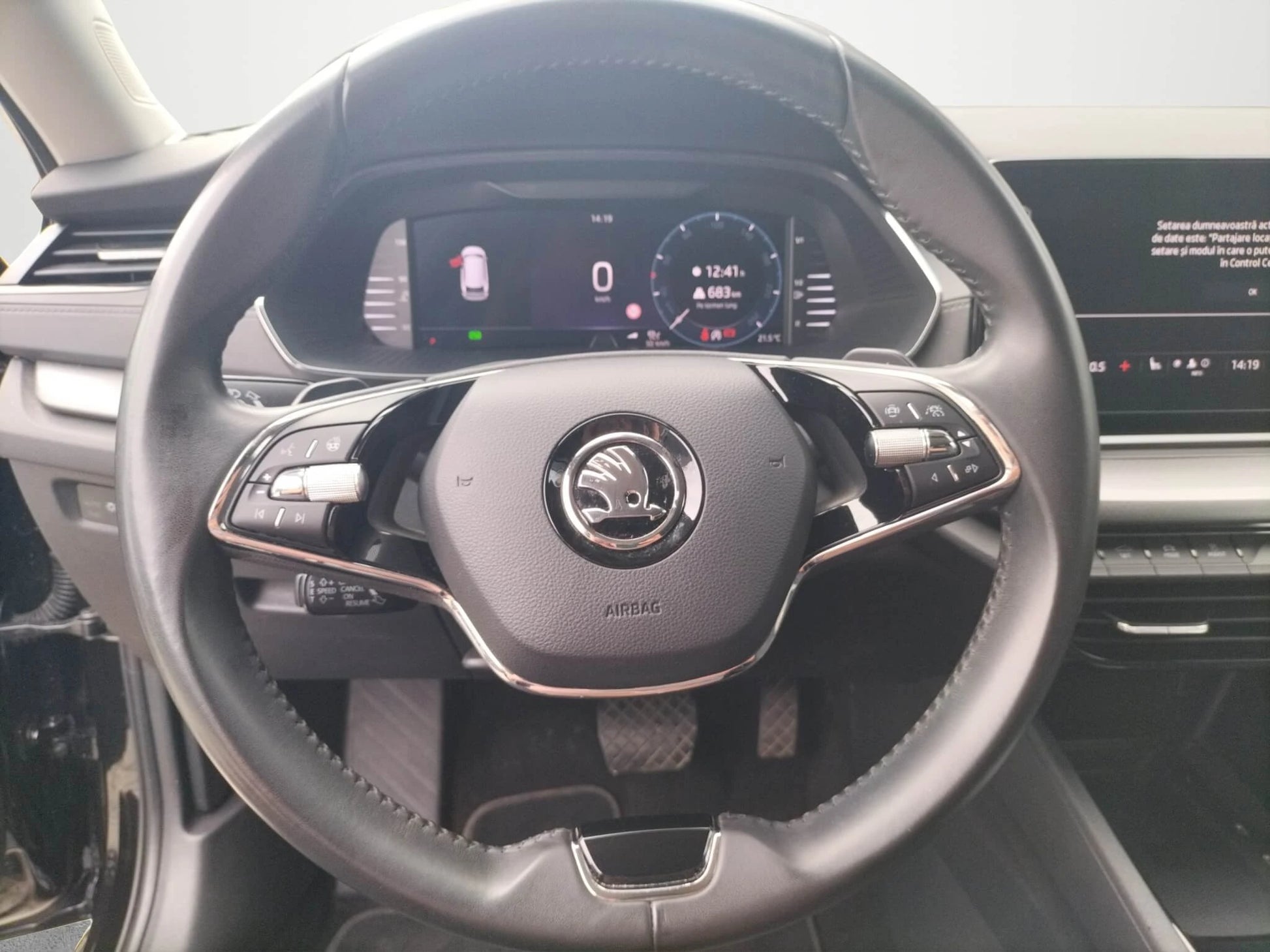 ŠKODA Octavia Combi Ambition 2.0 TDI DSG - Samsaru's Car Outlet