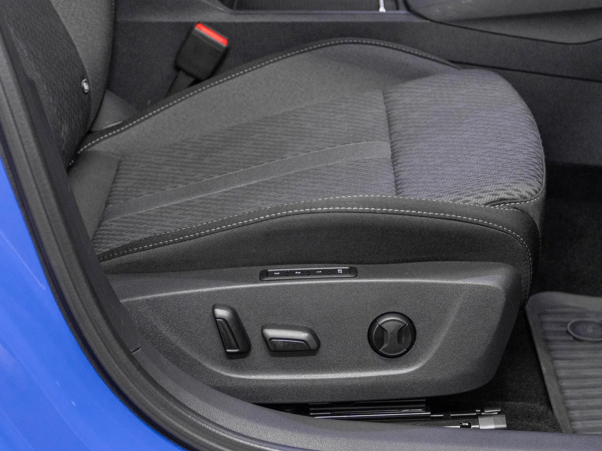 Skoda Octavia 2.0 Diesel 150 CP Albastru - Samsaru's Car Outlet