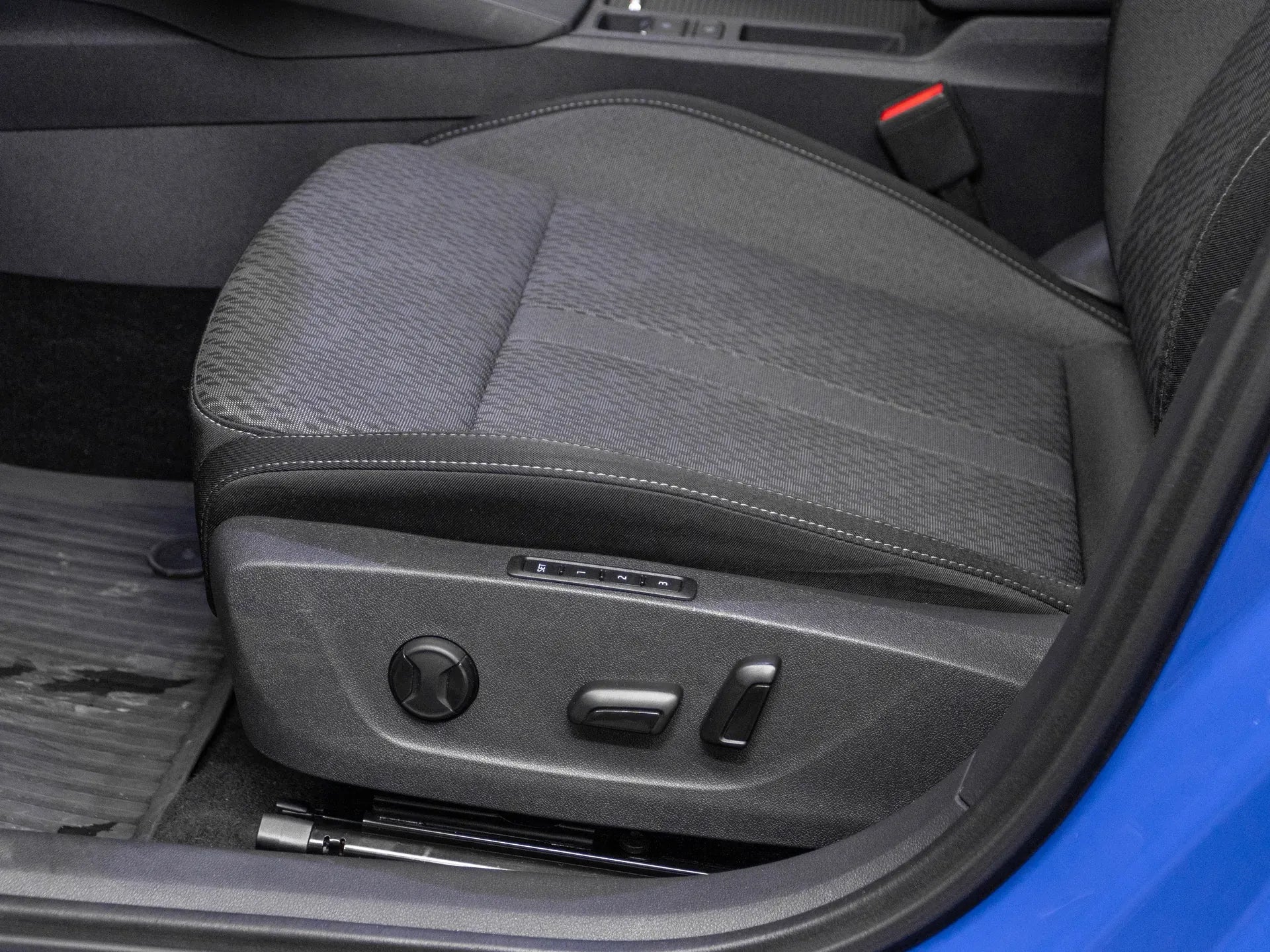 Skoda Octavia 2.0 Diesel 150 CP Albastru - Samsaru's Car Outlet