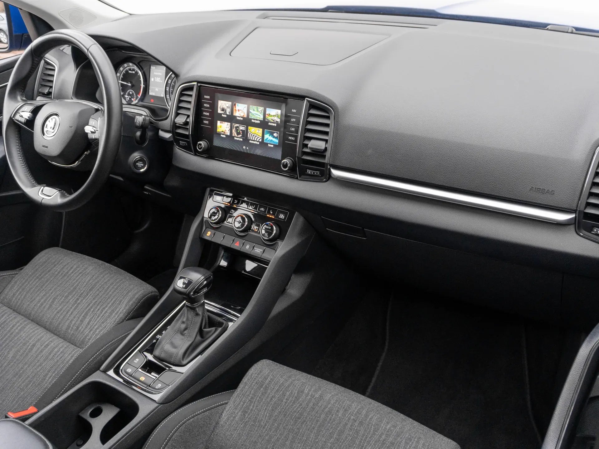 Skoda Karoq 2.0 Diesel 150 CP Albastru - Samsaru's Car Outlet