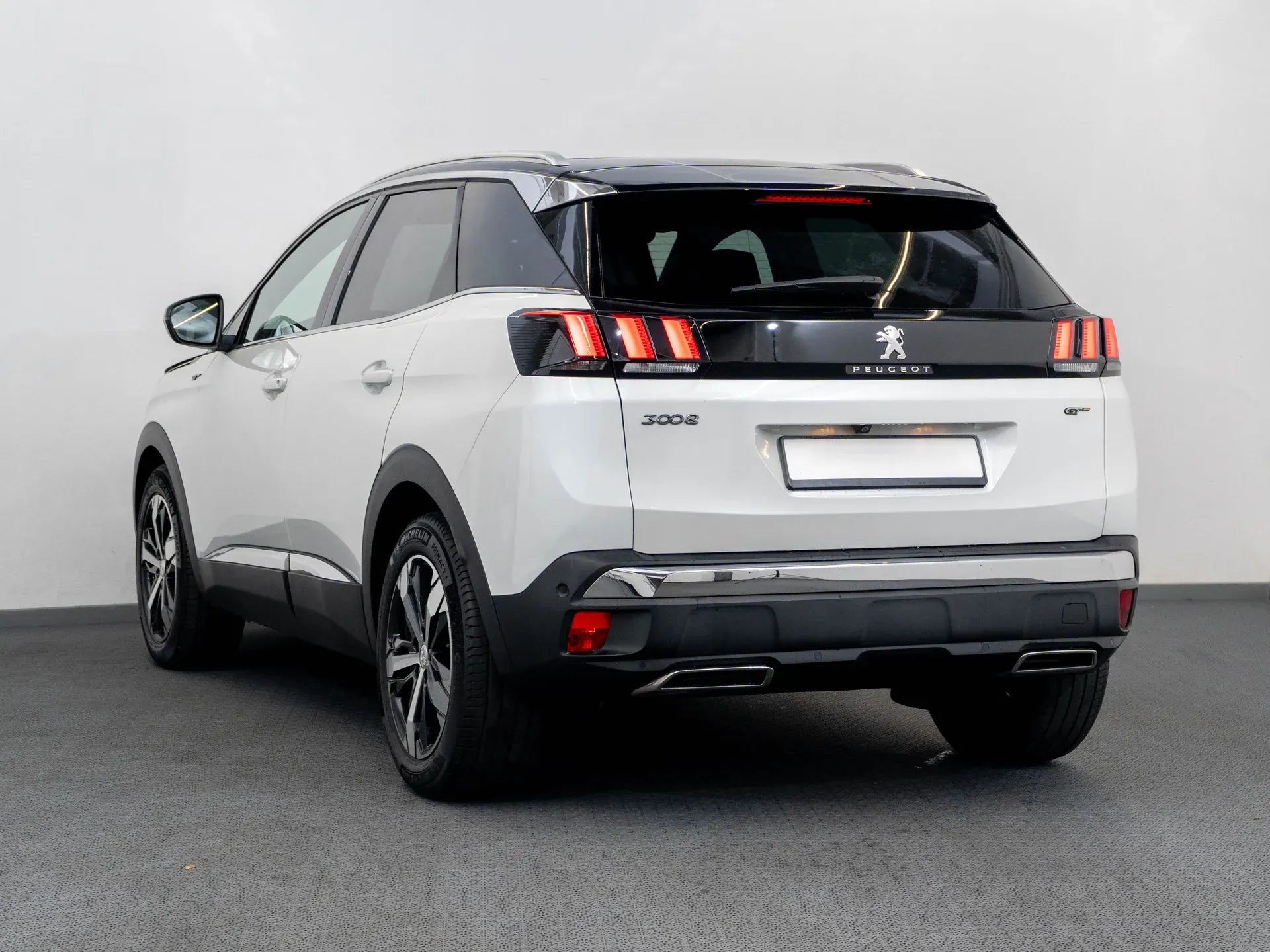 Peugeot 3008 2.0 Diesel 180 CP Alb - Samsaru's Car Outlet