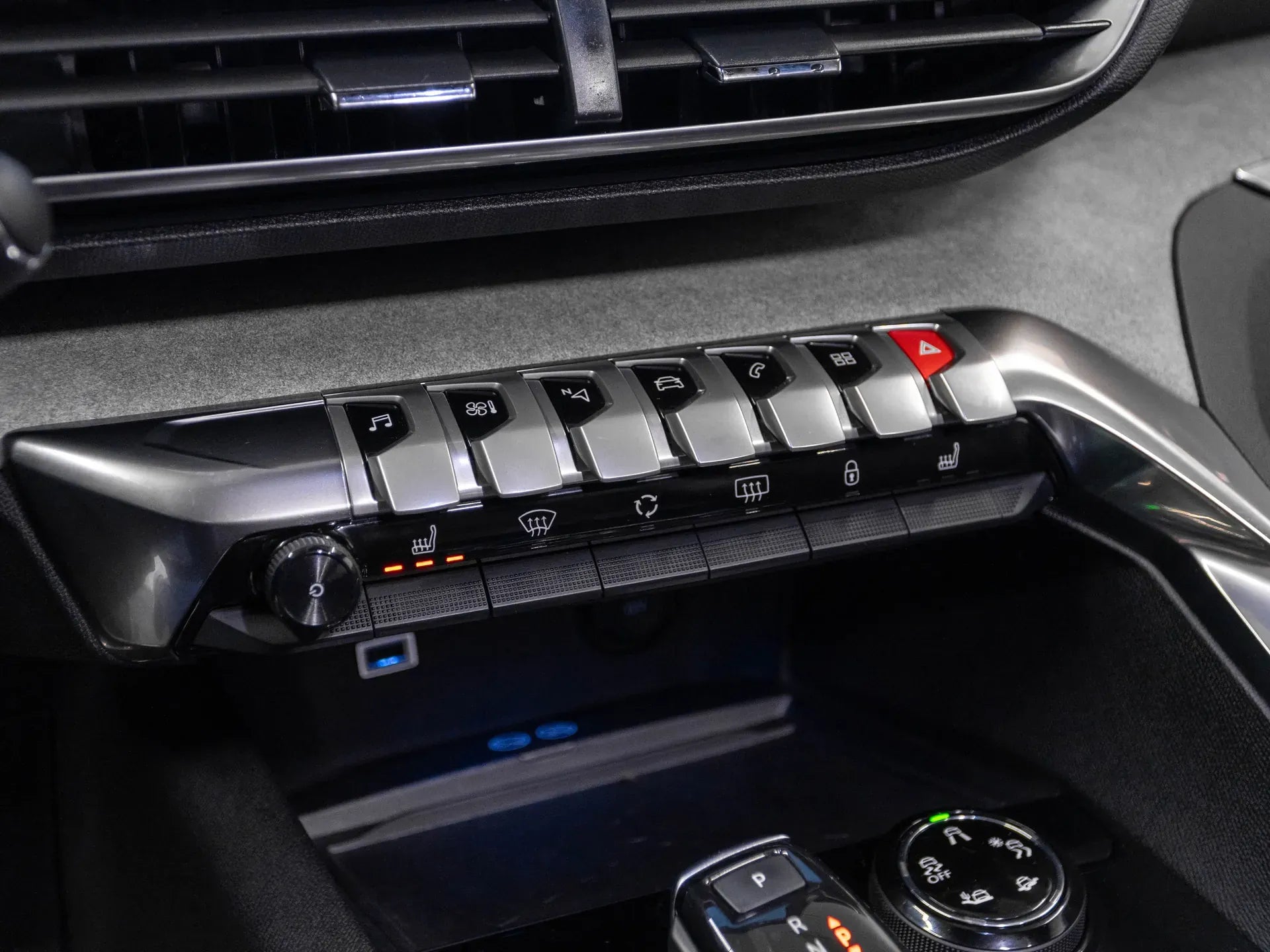 Peugeot 3008 2.0 Diesel 180 CP Alb - Samsaru's Car Outlet
