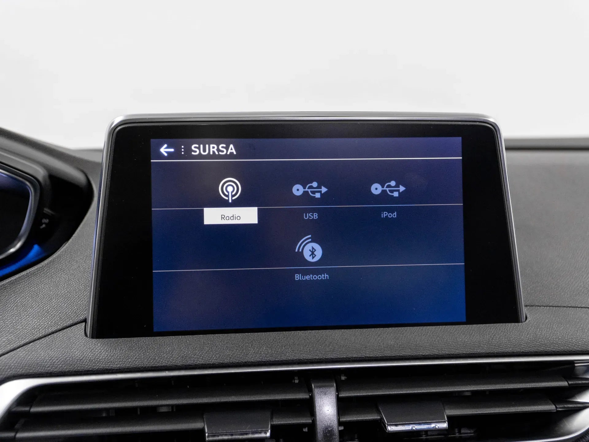Peugeot 3008 2.0 Diesel 180 CP Alb - Samsaru's Car Outlet