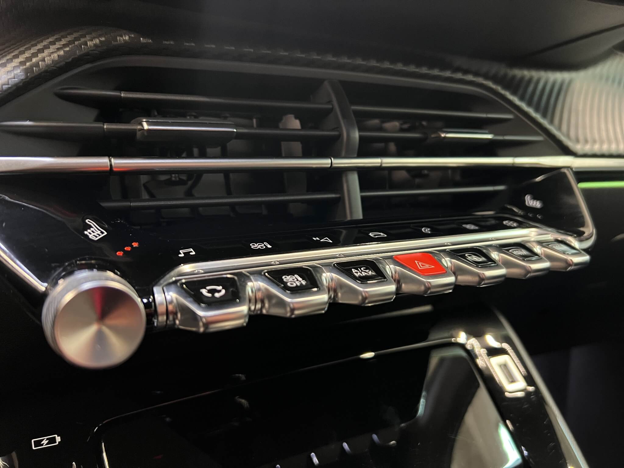 Peugeot 208 GT-Line 1.2 Benzina 133 CP Gri - Samsaru's Car Outlet