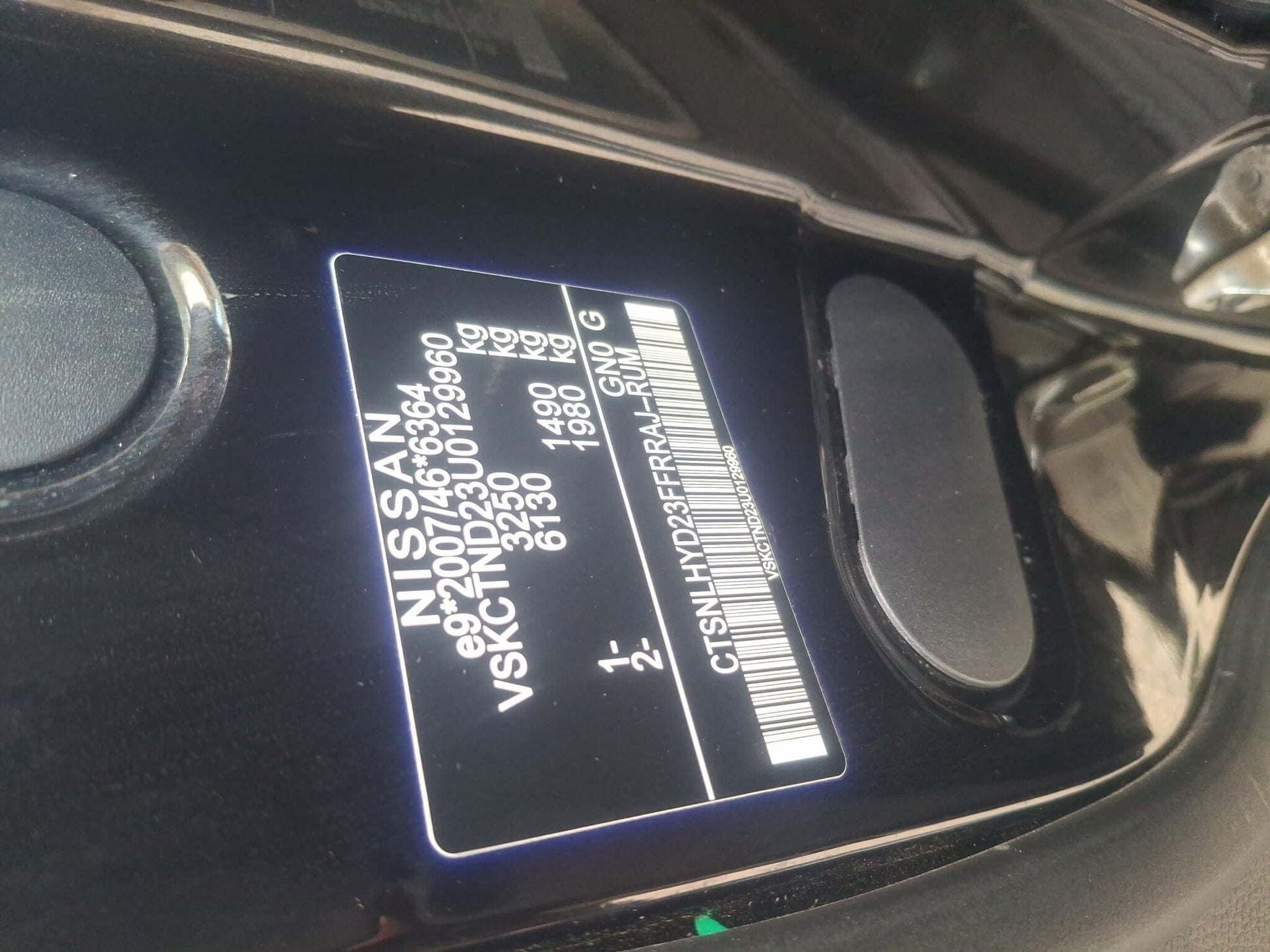 Nissan Navara Acenta Double Cab 4x4 2.3 dCi - Samsaru's Car Outlet