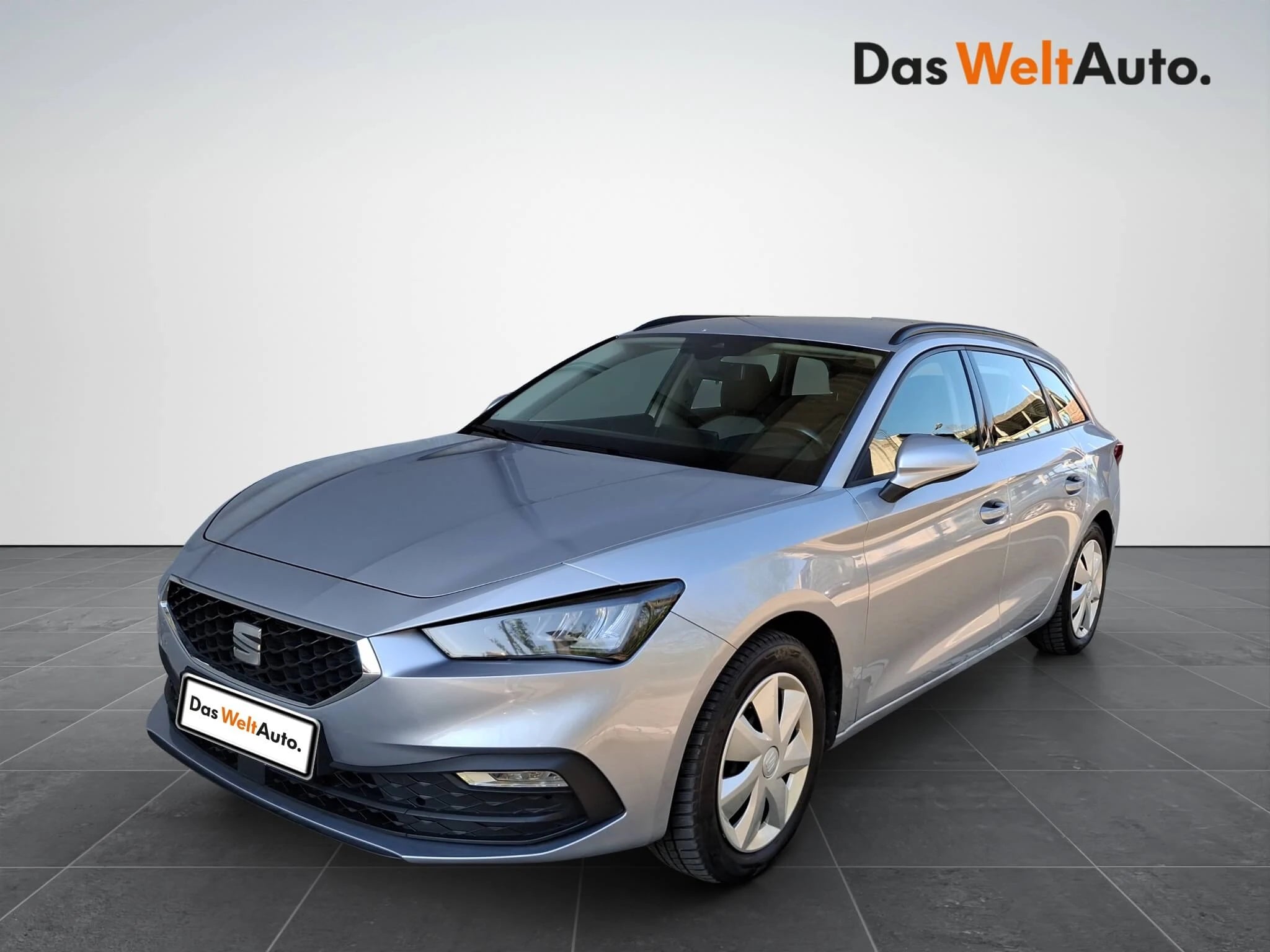 Seat Leon Kombi Style 2.0 TDI DSG - Samsaru's Car Outlet