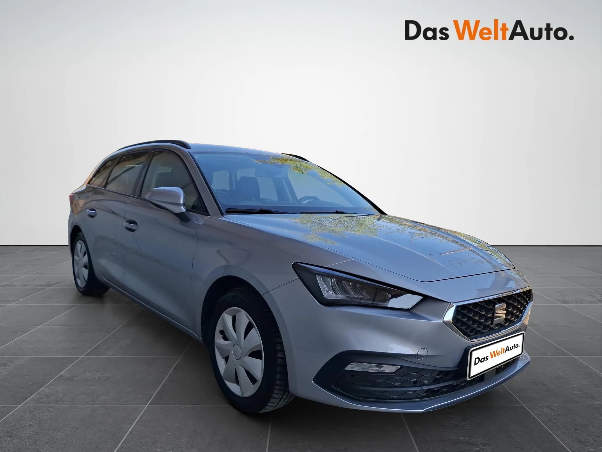 Seat Leon Kombi Style 2.0 TDI DSG - Samsaru's Car Outlet