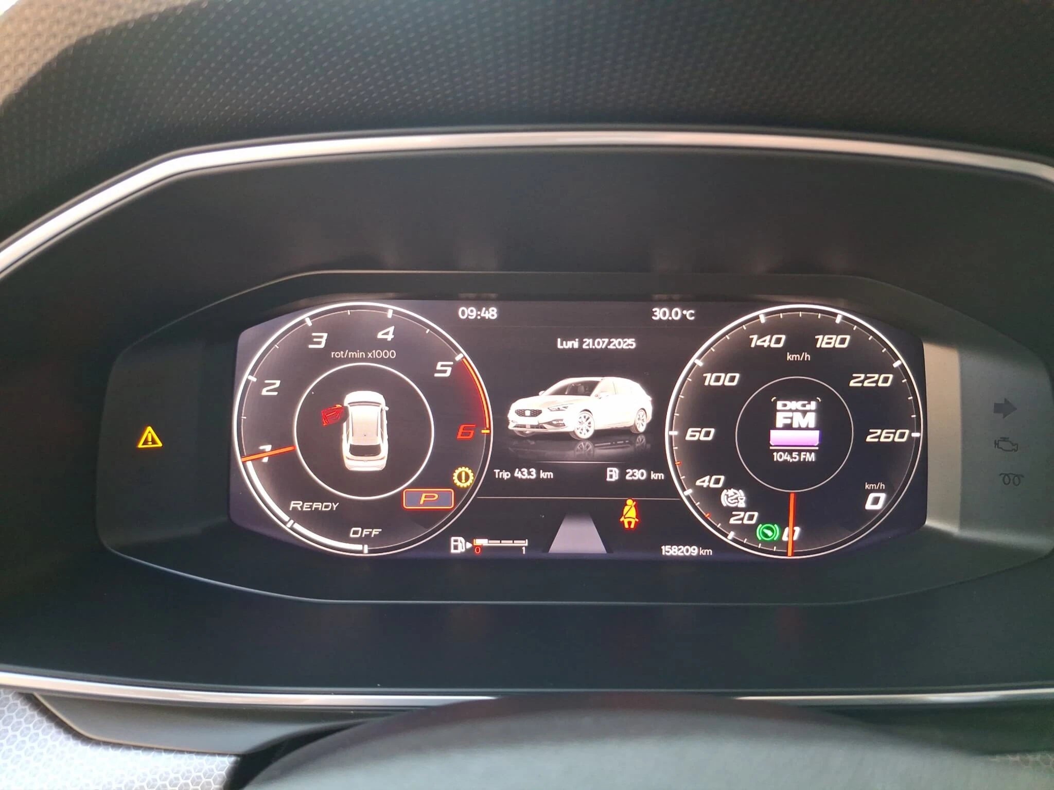 Seat Leon Kombi Style 2.0 TDI DSG - Samsaru's Car Outlet
