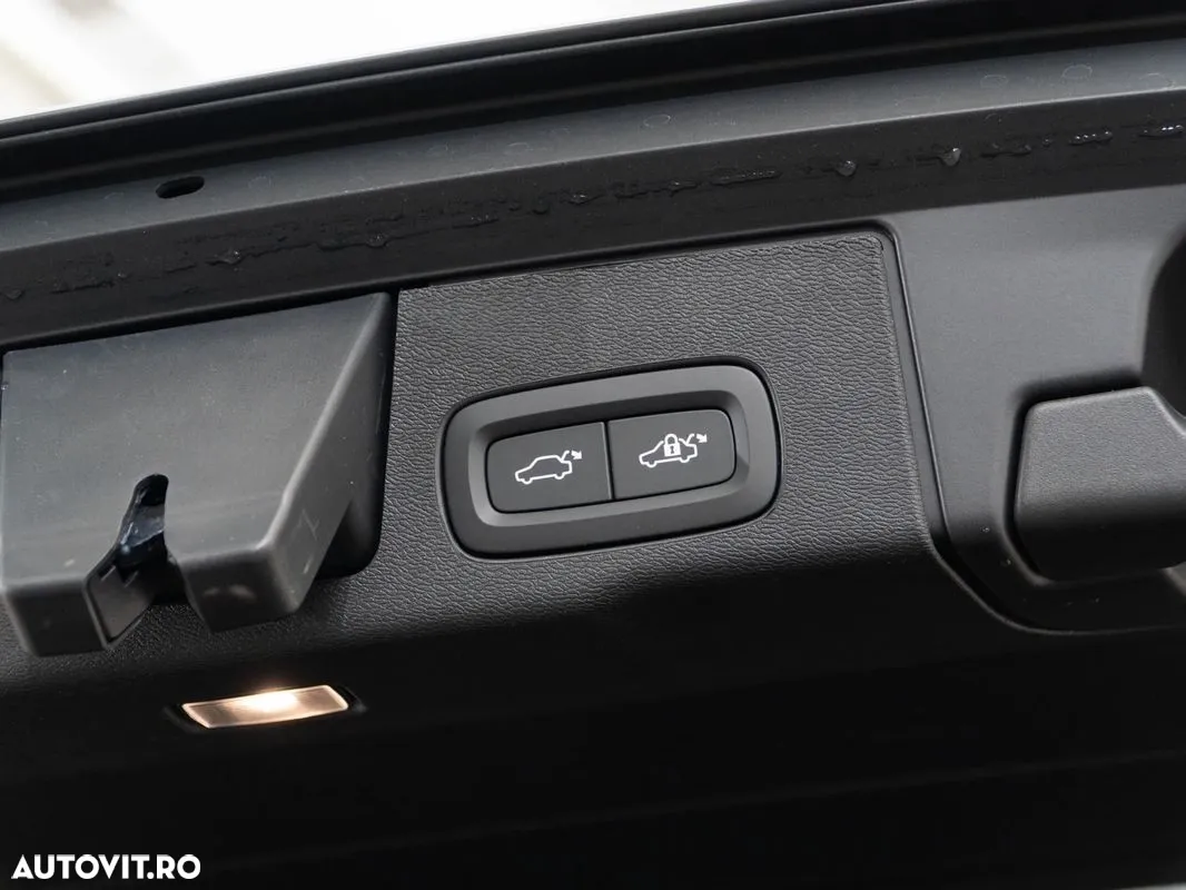 Volvo XC60 T6 AWD Recharge PHEV Plus Bright Geartronic