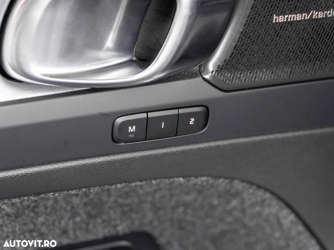 Volvo XC40 T5 Recharge PHEV Plus Bright