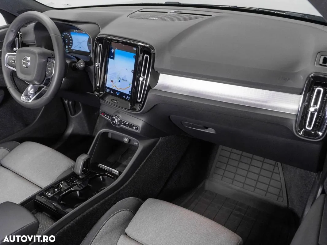 Volvo XC40 T5 Recharge PHEV Plus Bright