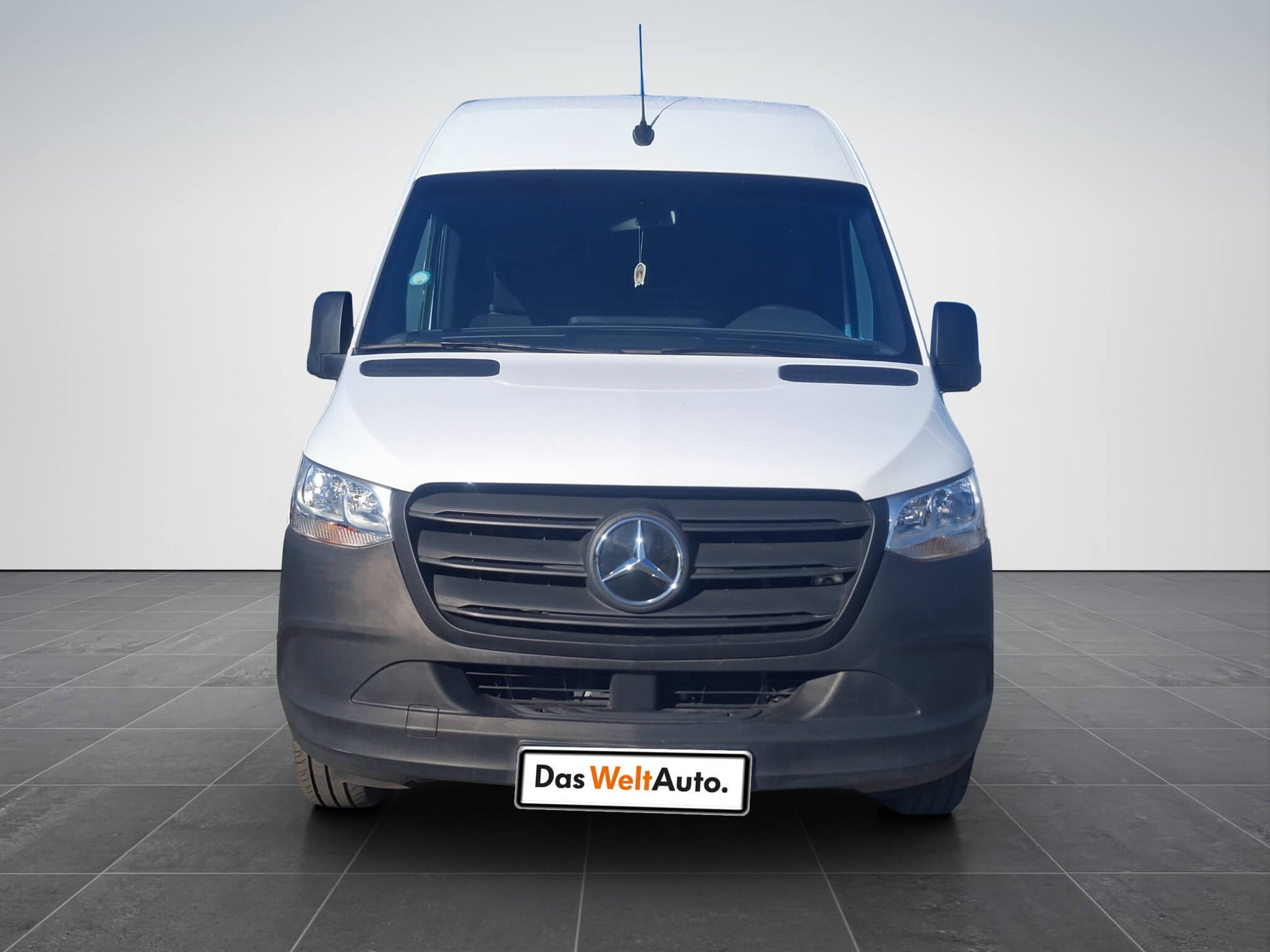 Mercedes-Benz eSprinter 41kWh 3,5t - Samsaru's Car Outlet