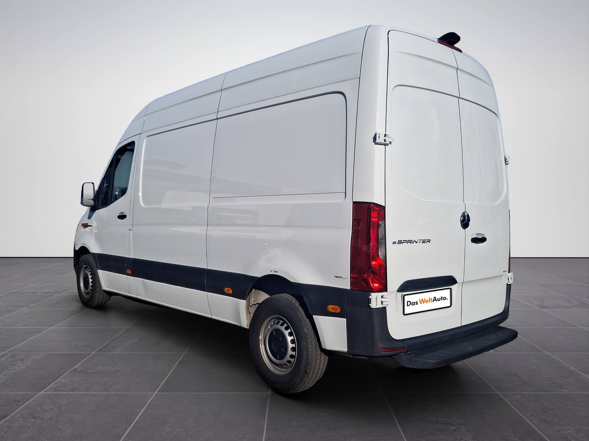Mercedes-Benz eSprinter 41kWh 3,5t - Samsaru's Car Outlet