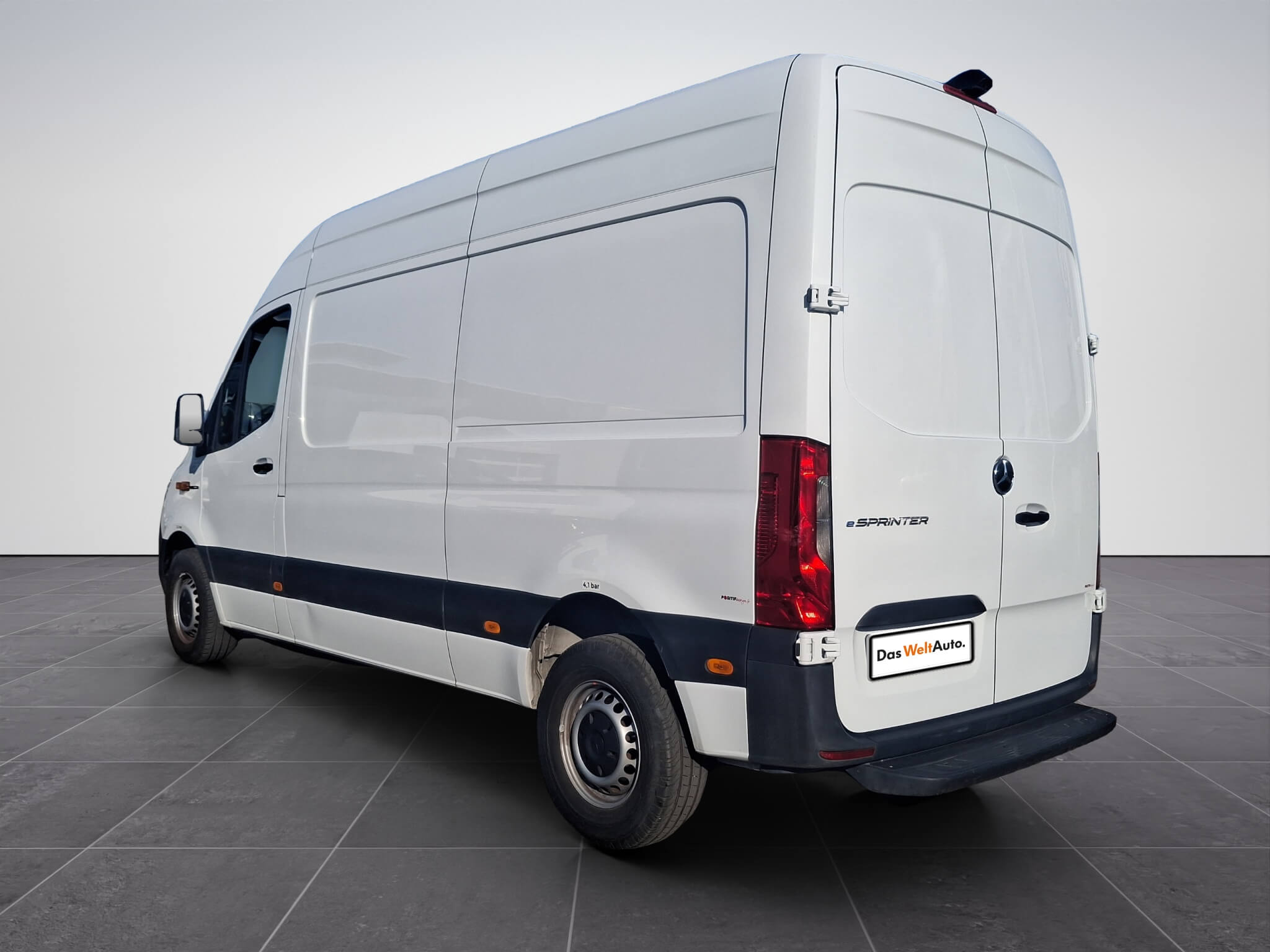 Mercedes-Benz eSprinter 41kWh 3,5t - Samsaru's Car Outlet