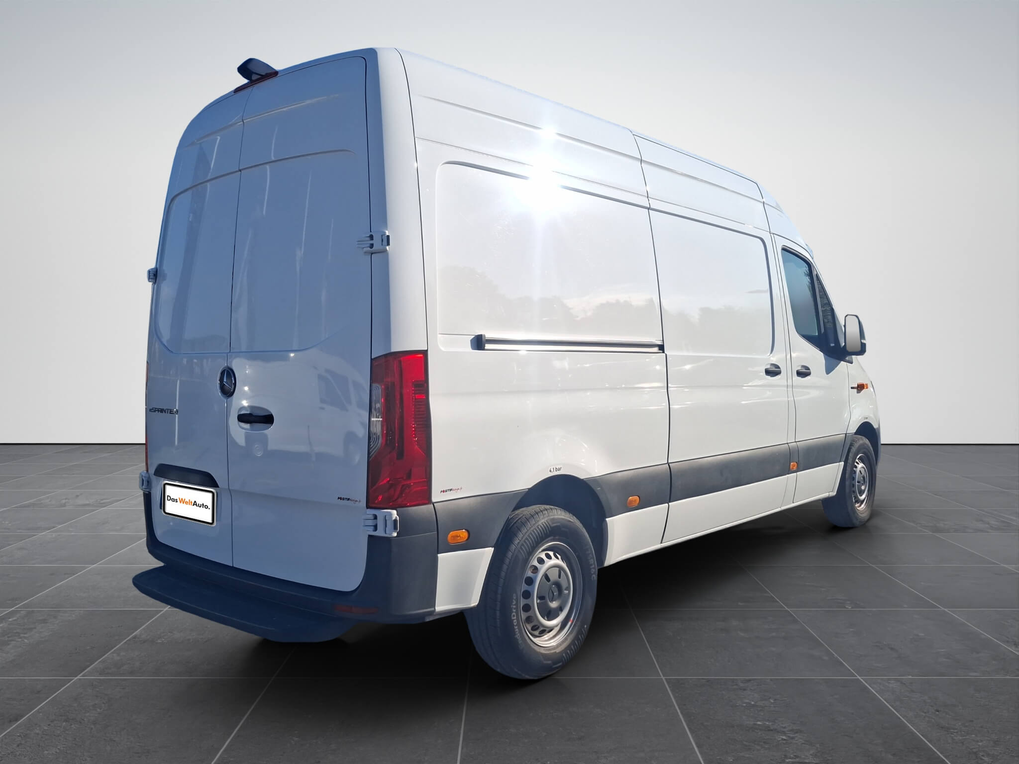 Mercedes-Benz eSprinter 41kWh 3,5t - Samsaru's Car Outlet