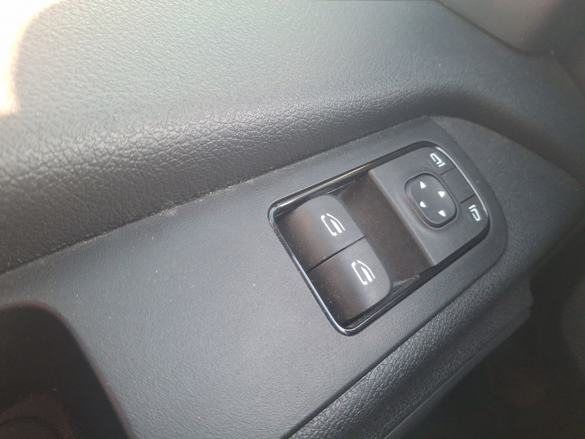 Mercedes-Benz eSprinter 41kWh 3,5t - Samsaru's Car Outlet