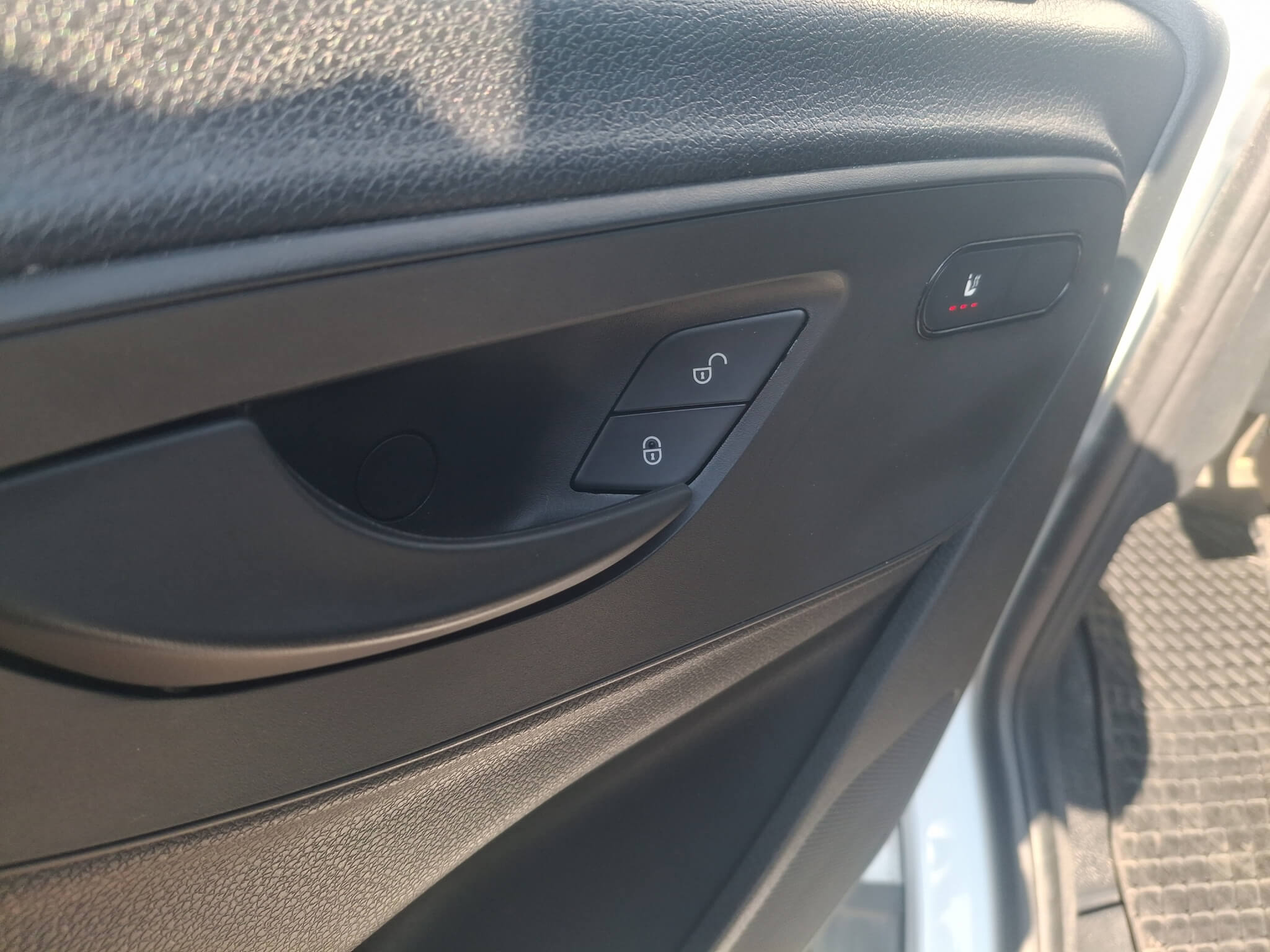 Mercedes-Benz eSprinter 41kWh 3,5t - Samsaru's Car Outlet