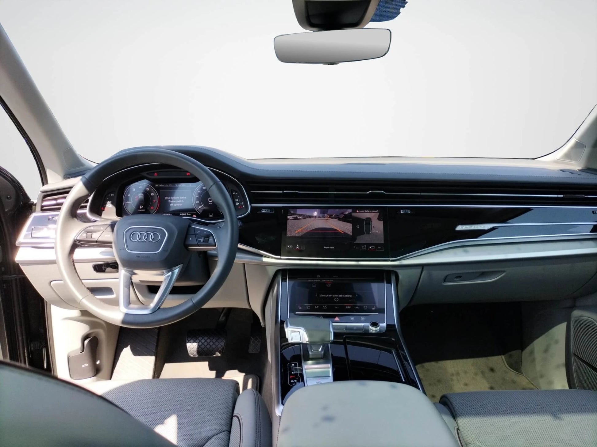 Audi Q7 S line 55 TFSIe quattro - Samsaru's Car Outlet