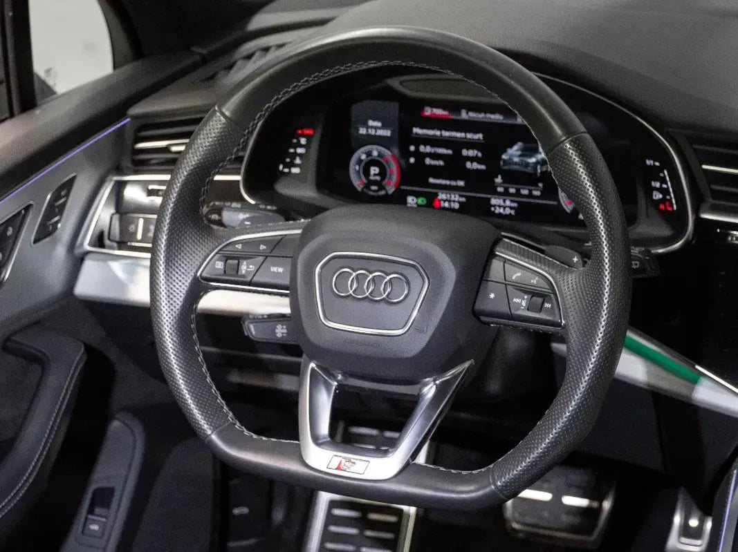 Audi Q7 S-line 50 TDI quattro