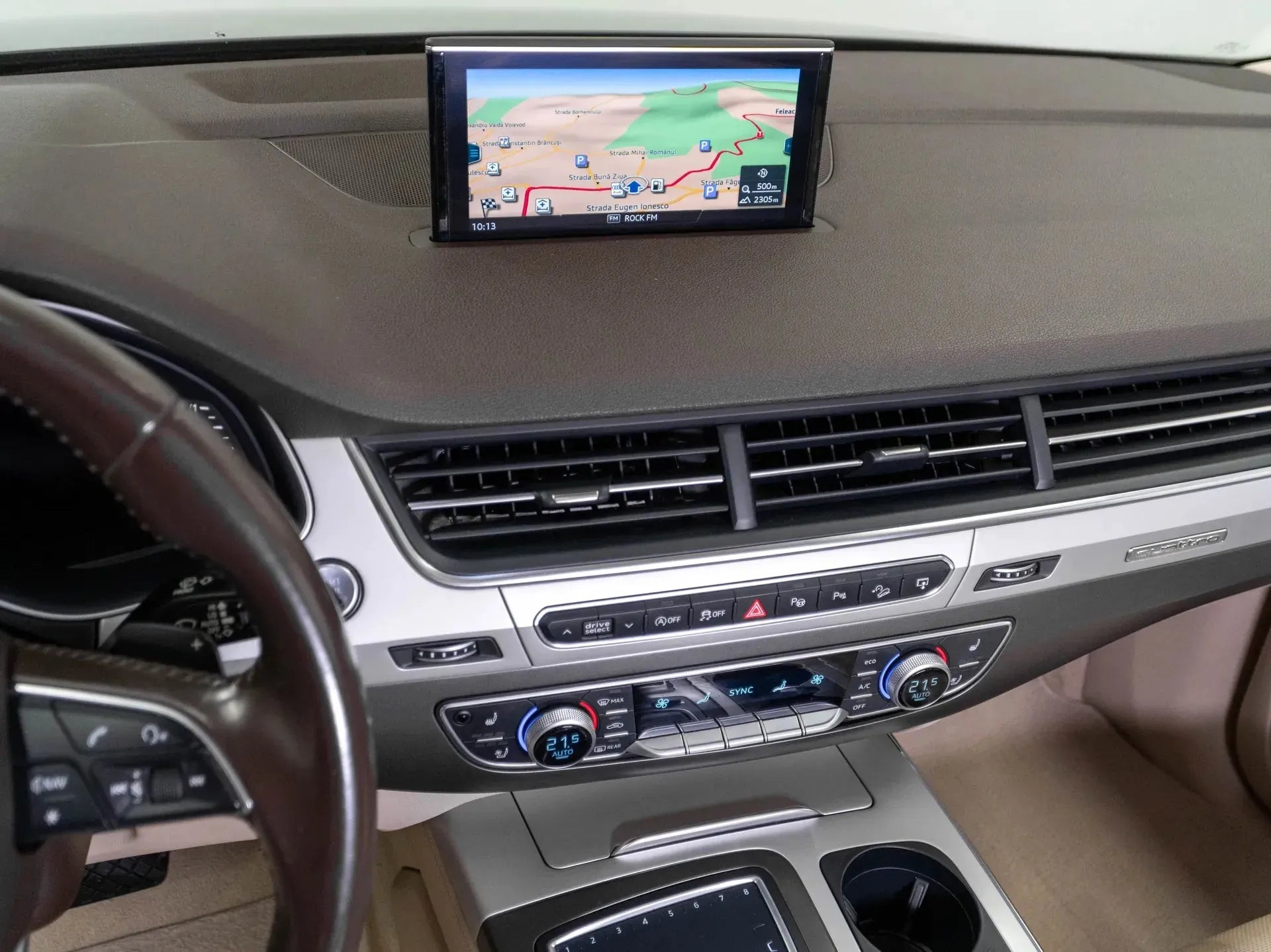 Audi Q7 3.0 TDI quattro - Samsaru's Car Outlet