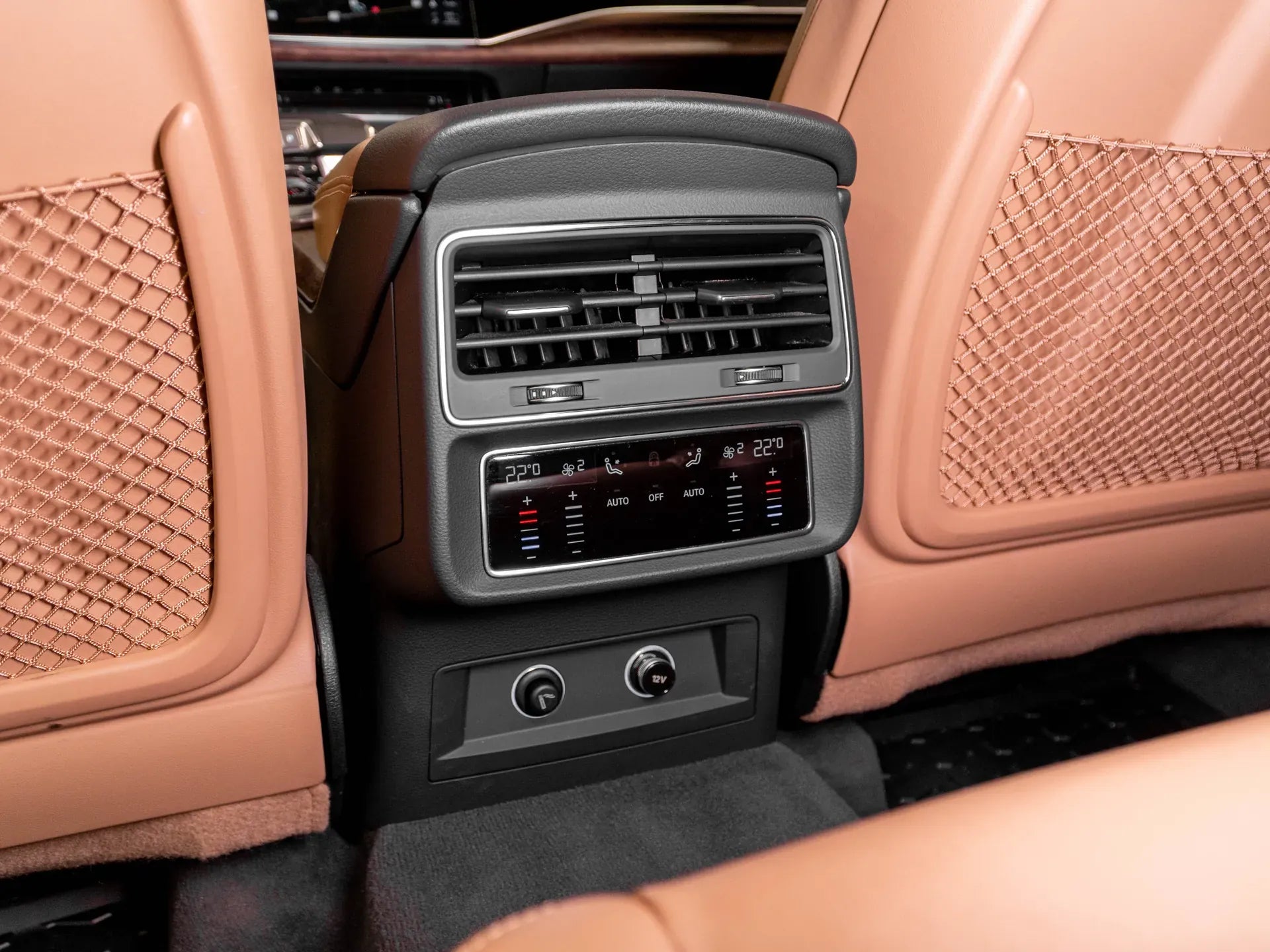 Audi Q7 S line 50 TDI quattro - Samsaru's Car Outlet