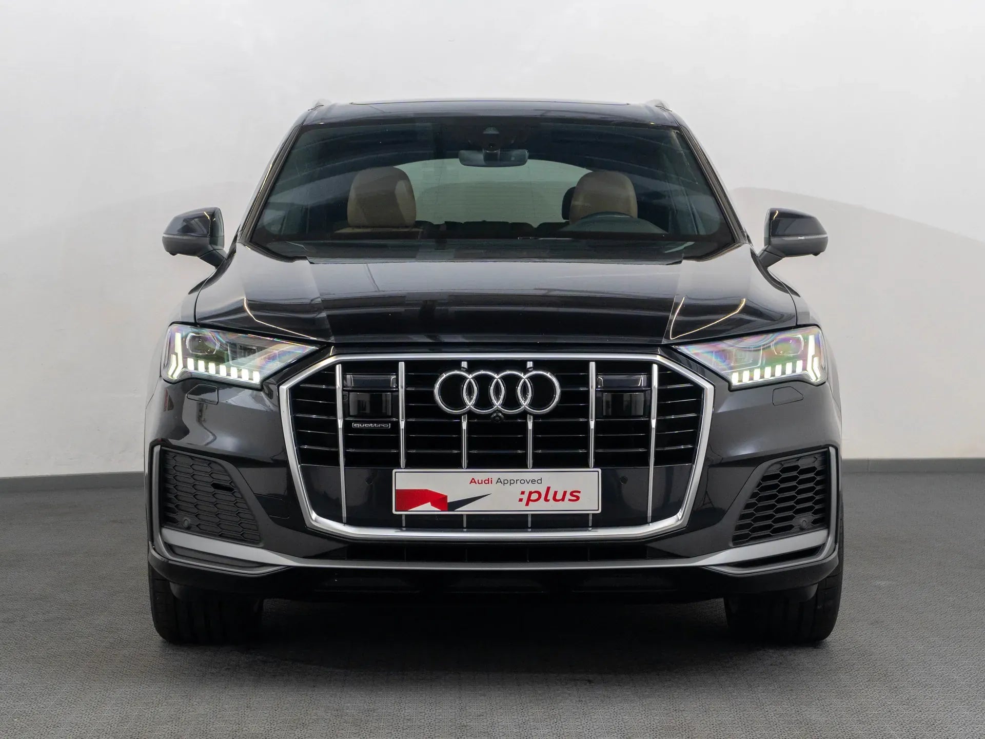 Audi Q7 S line 50 TDI quattro - Samsaru's Car Outlet
