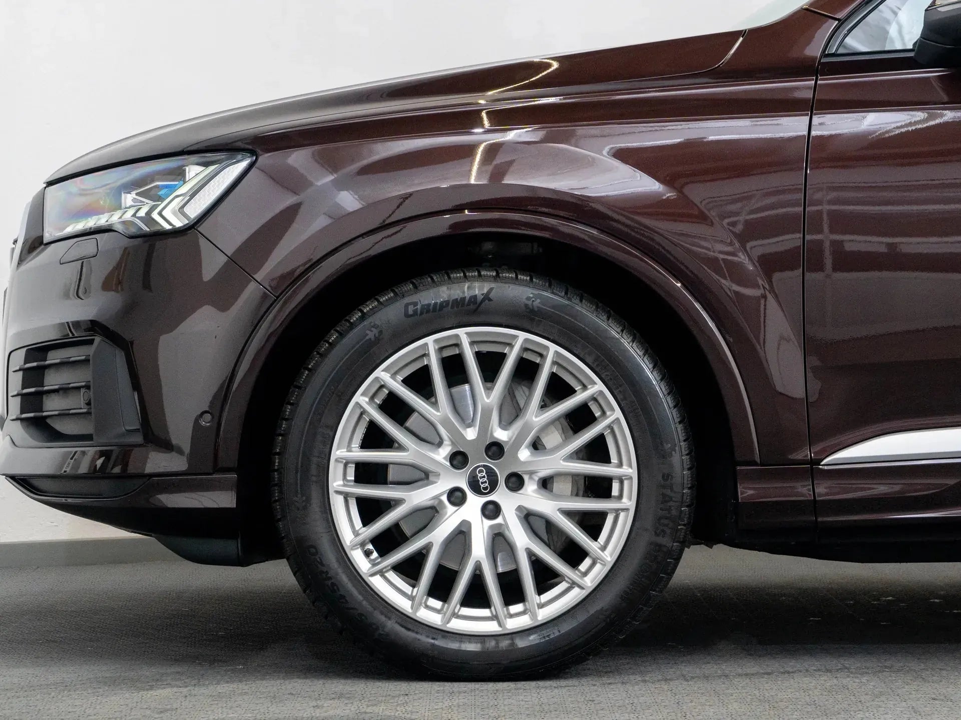Audi Q7 50 TDI quattro - Samsaru's Car Outlet