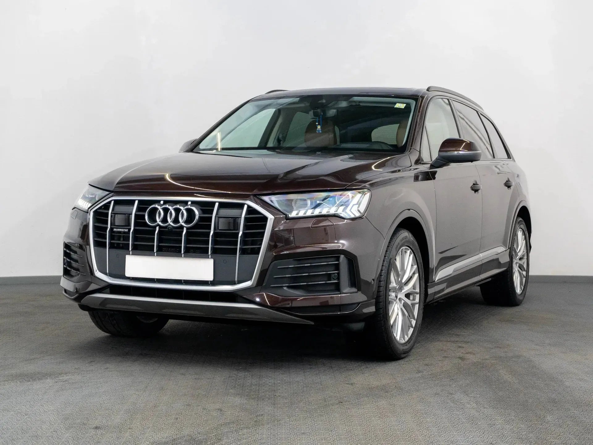 Audi Q7 50 TDI quattro - Samsaru's Car Outlet