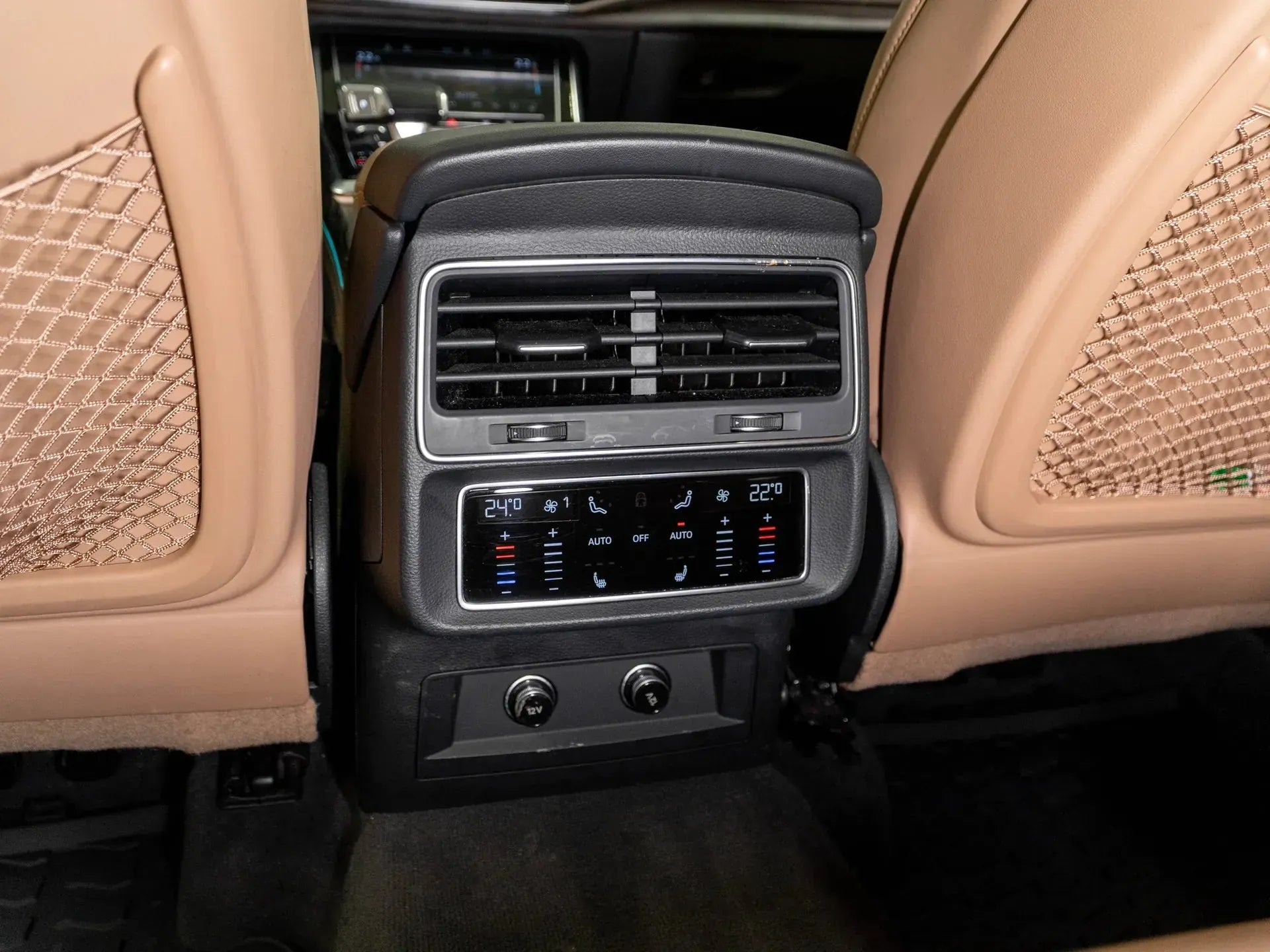 Audi Q7 50 TDI quattro - Samsaru's Car Outlet