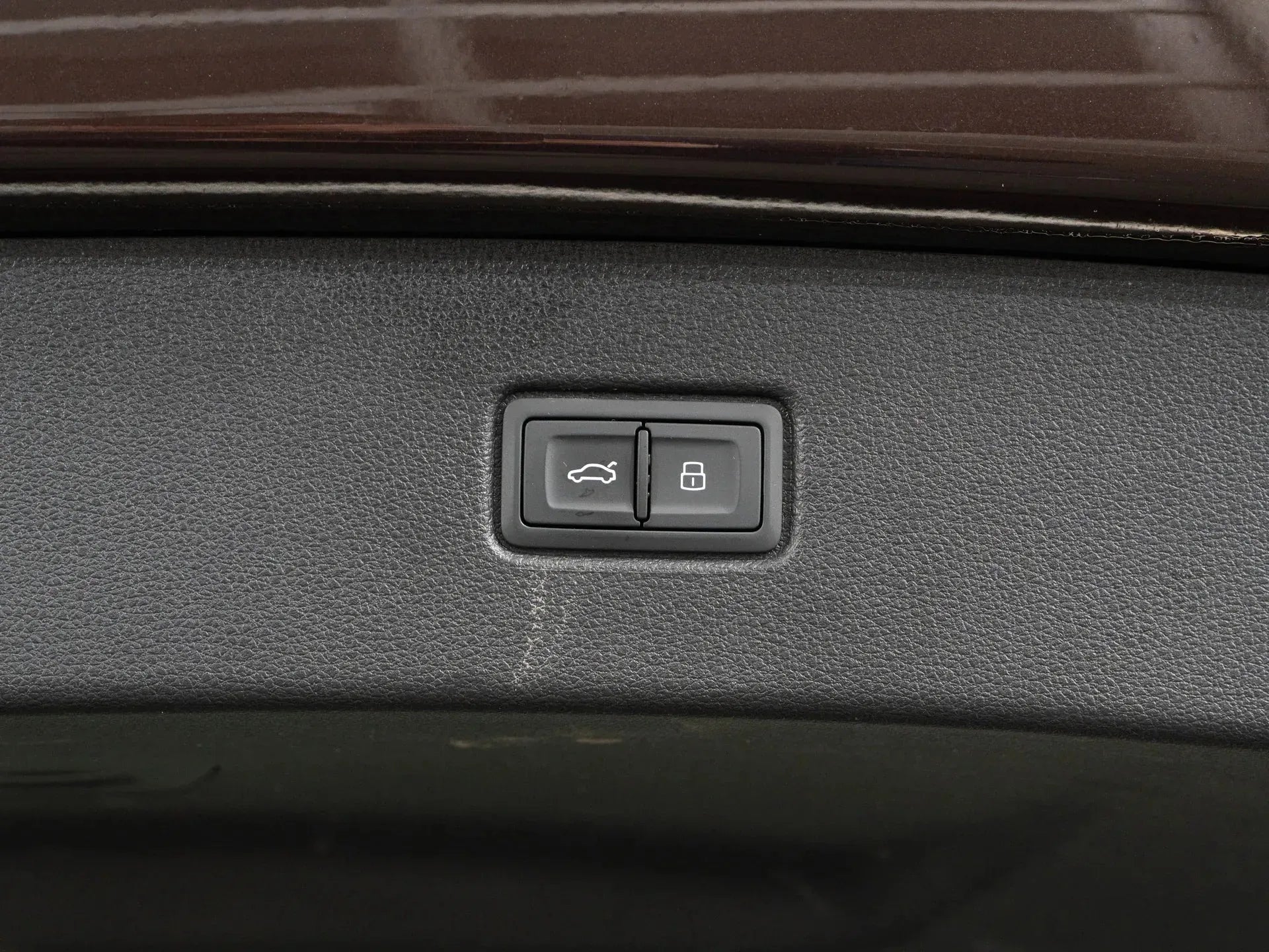 Audi Q7 50 TDI quattro - Samsaru's Car Outlet