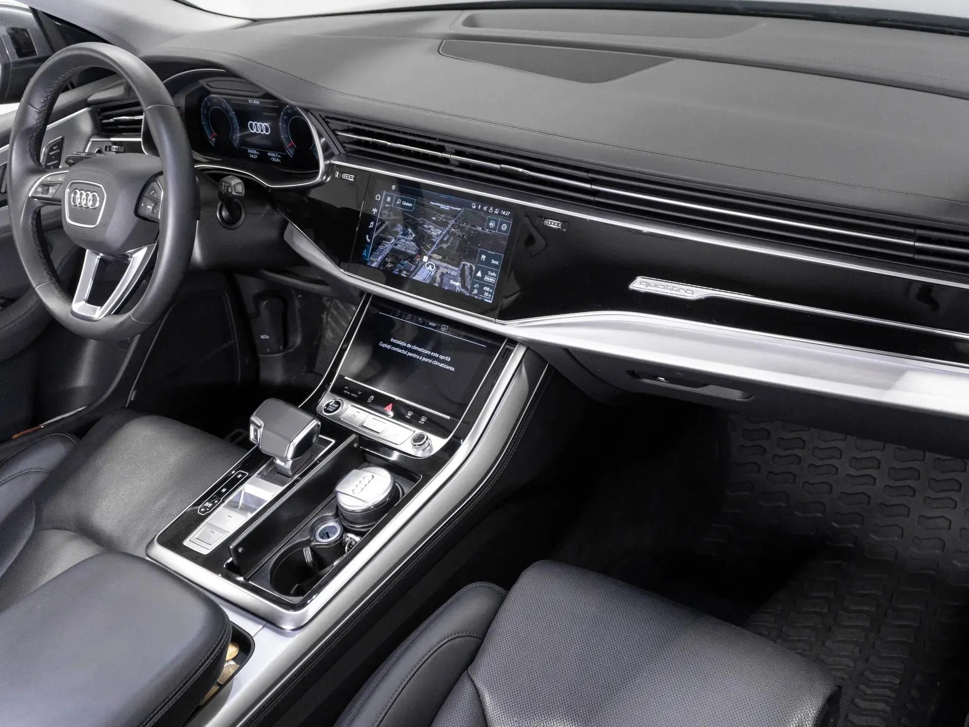 Audi Q8 55 TFSI quattro - Samsaru's Car Outlet