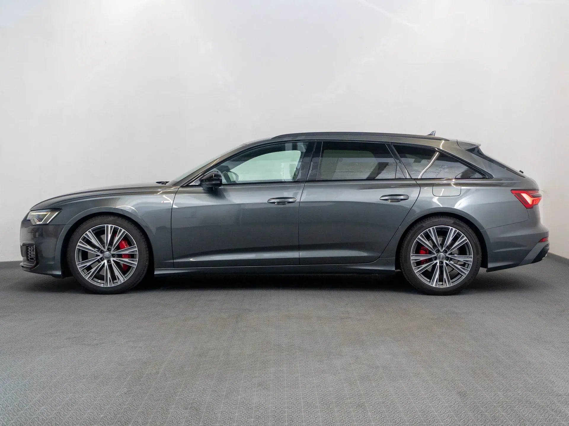 Audi A6 Avant Sport 55 TFSI quattro - Samsaru's Car Outlet