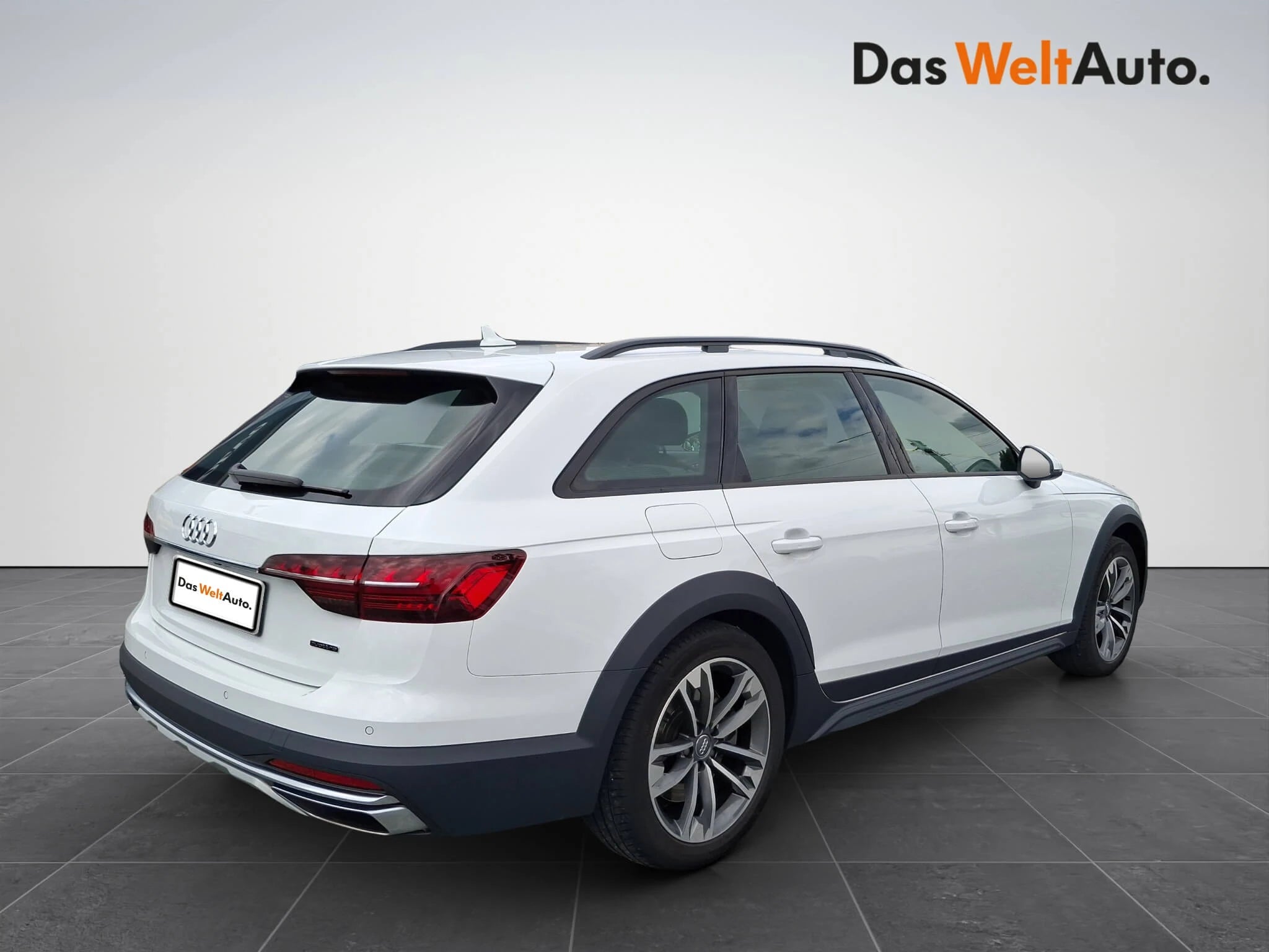 Audi A4 allroad 45 TFSI quattro - Samsaru's Car Outlet