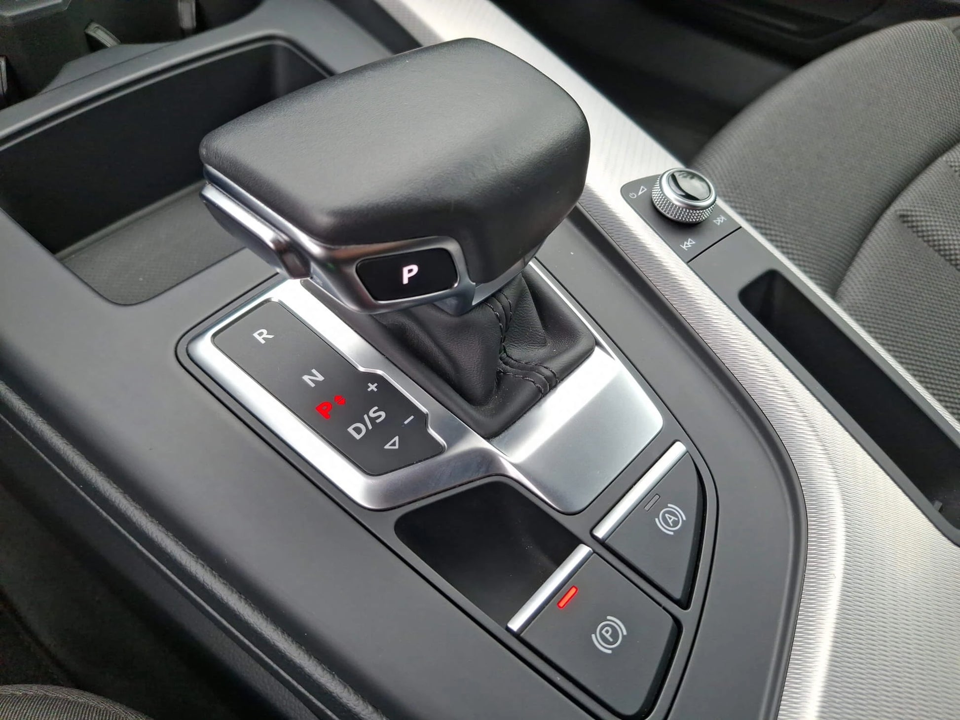 Audi A4 allroad 45 TFSI quattro - Samsaru's Car Outlet