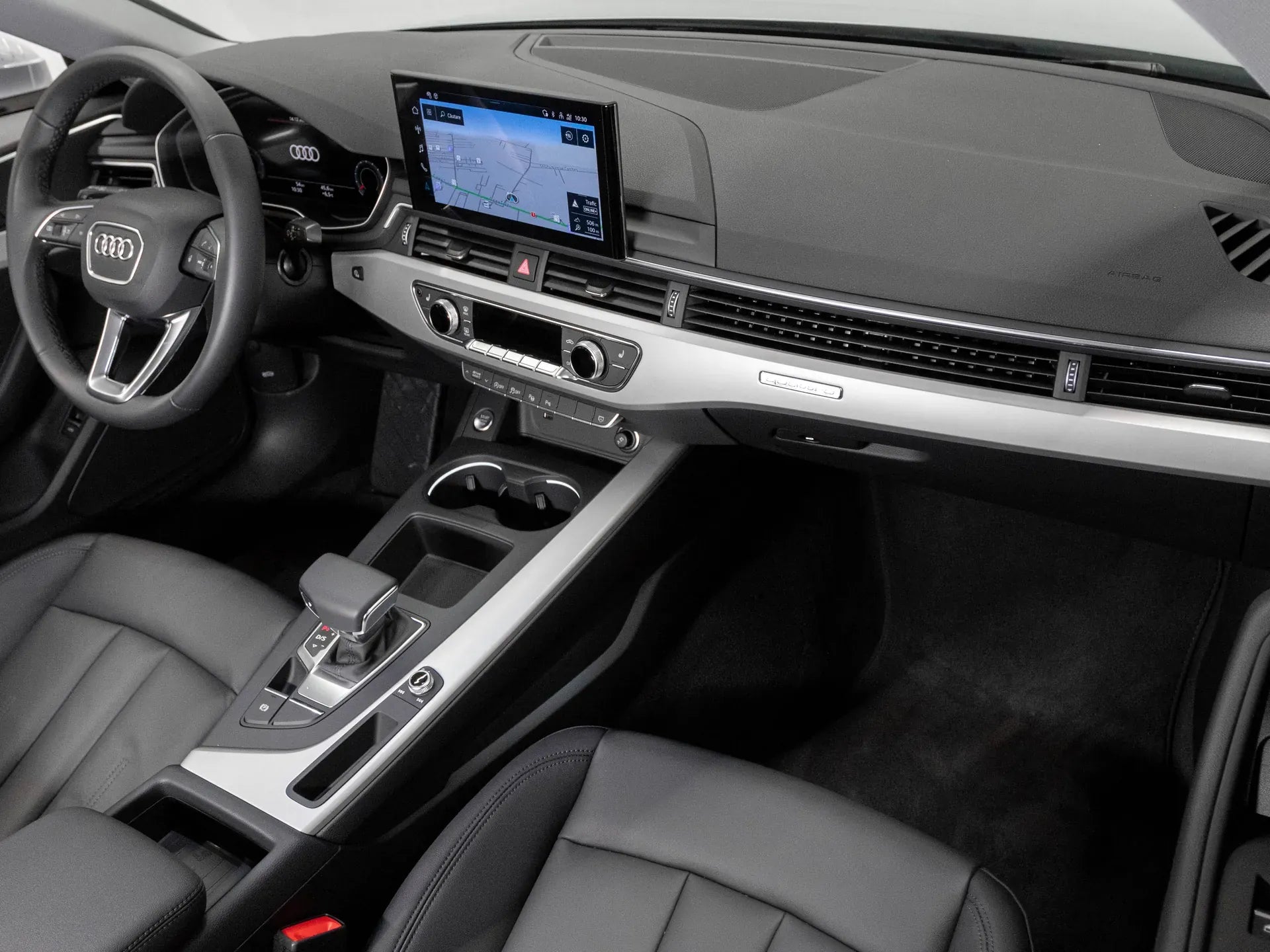 Audi A4 Advanced 40 TDI quattro - Samsaru's Car Outlet