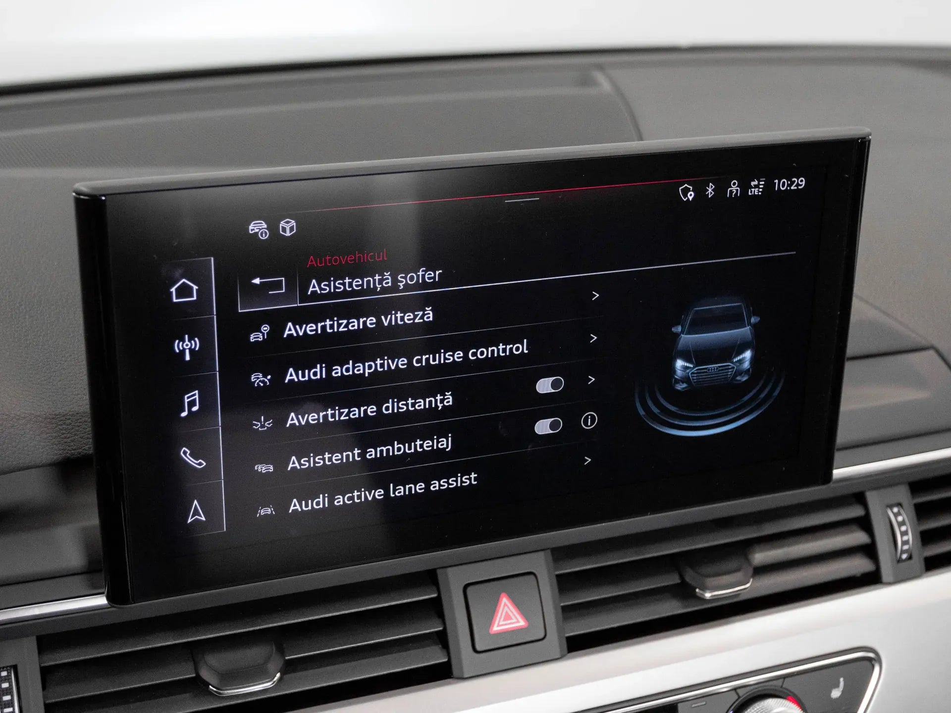 Audi A4 Advanced 40 TDI quattro - Samsaru's Car Outlet