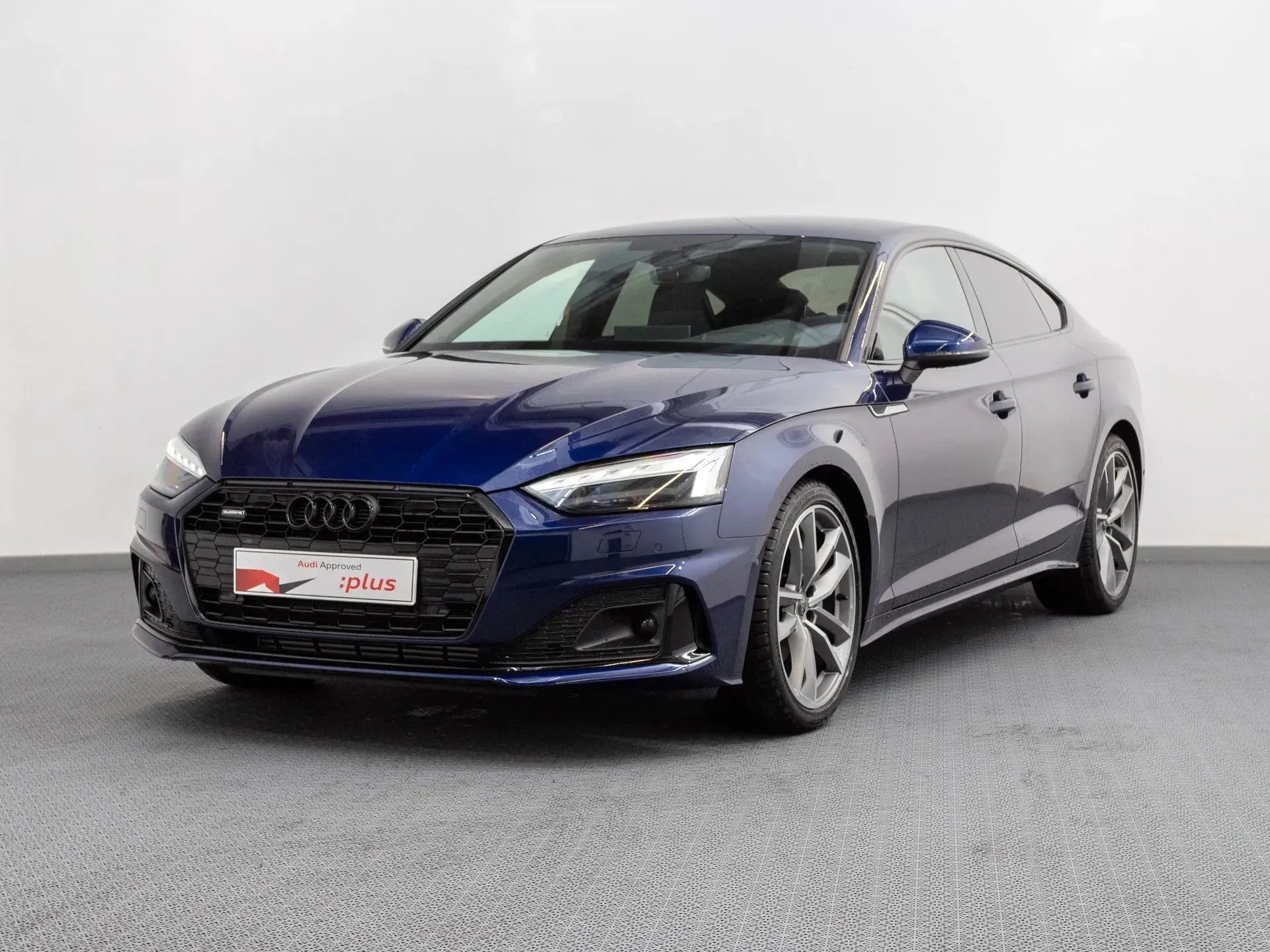Audi A5 Sportback Advanced 40 TFSI quattro - Samsaru's Car Outlet