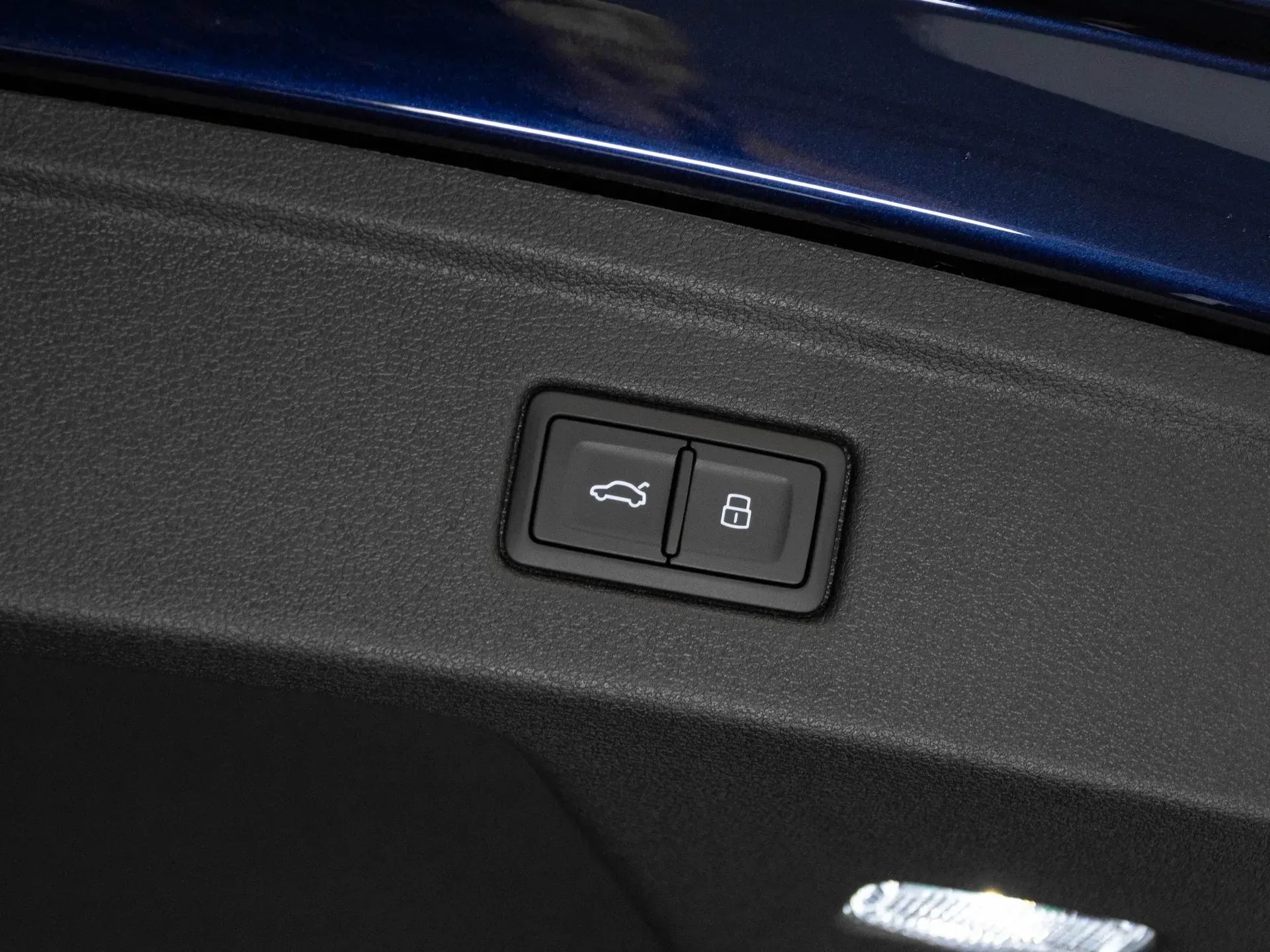 Audi A5 Sportback Advanced 40 TFSI quattro - Samsaru's Car Outlet