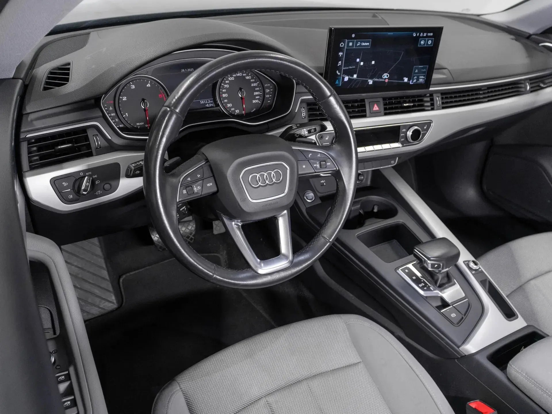 Audi A5 2.0 Diesel 204 CP Negru - Samsaru's Car Outlet