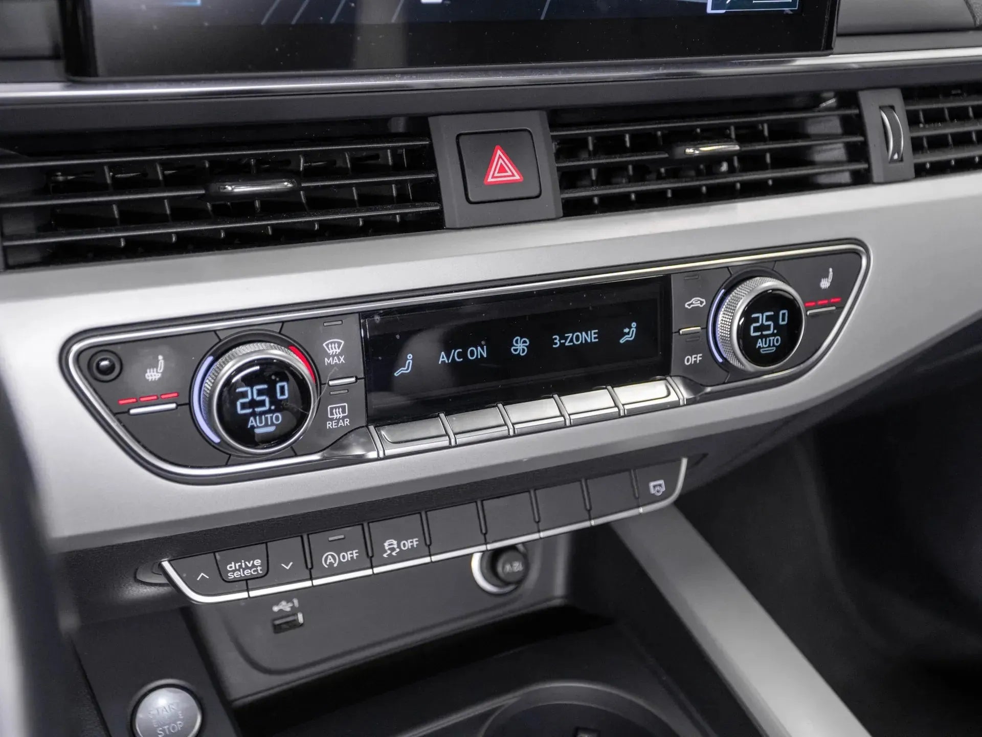 Audi A5 2.0 Diesel 204 CP Negru - Samsaru's Car Outlet