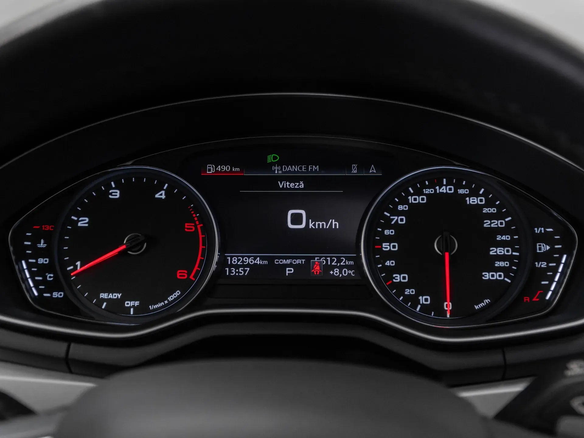 Audi A5 2.0 Diesel 204 CP Negru - Samsaru's Car Outlet