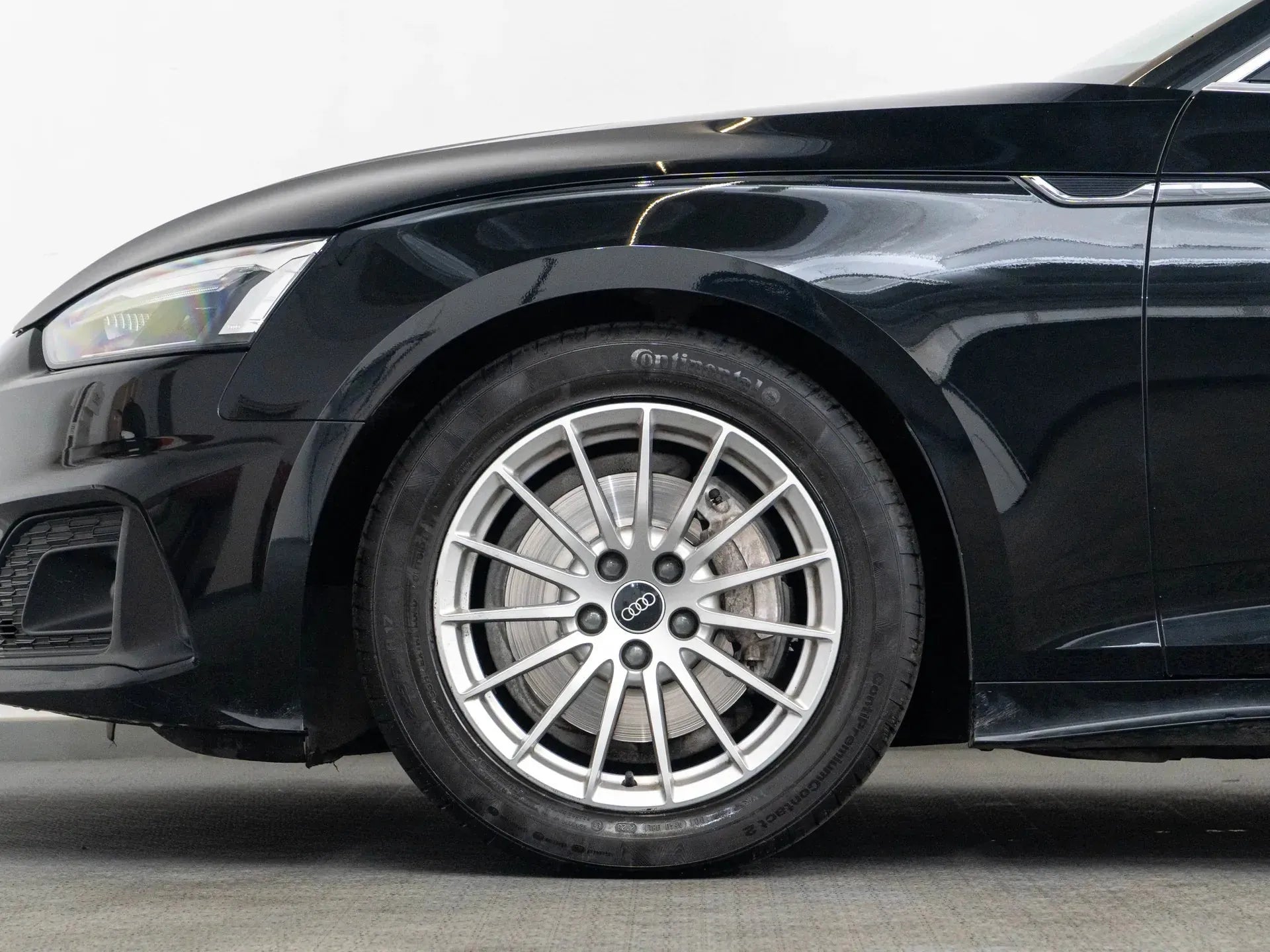 Audi A5 2.0 Diesel 204 CP Negru - Samsaru's Car Outlet