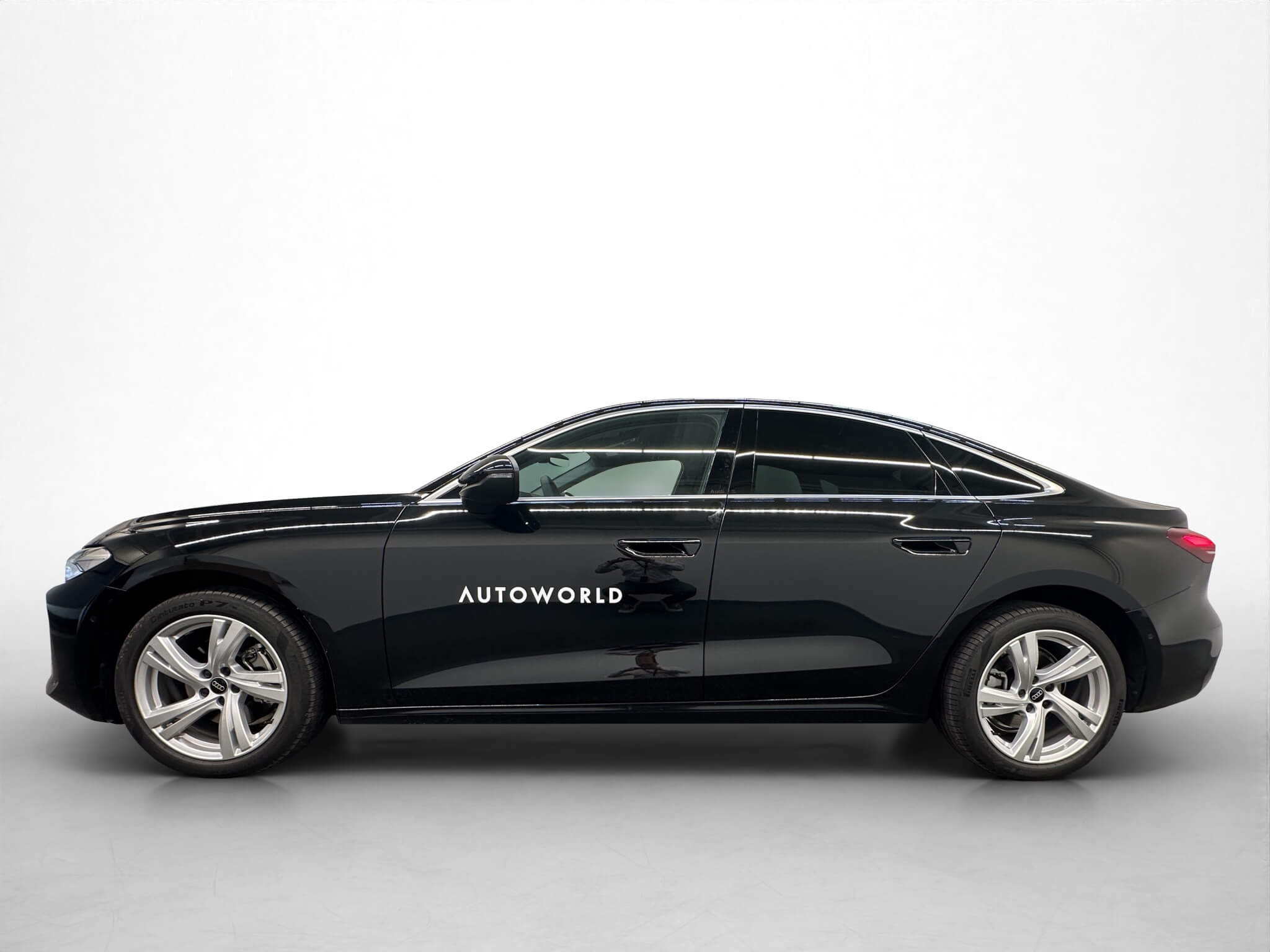 Audi A5 Limuzina 35 TFSI 150CP - Samsaru's Car Outlet