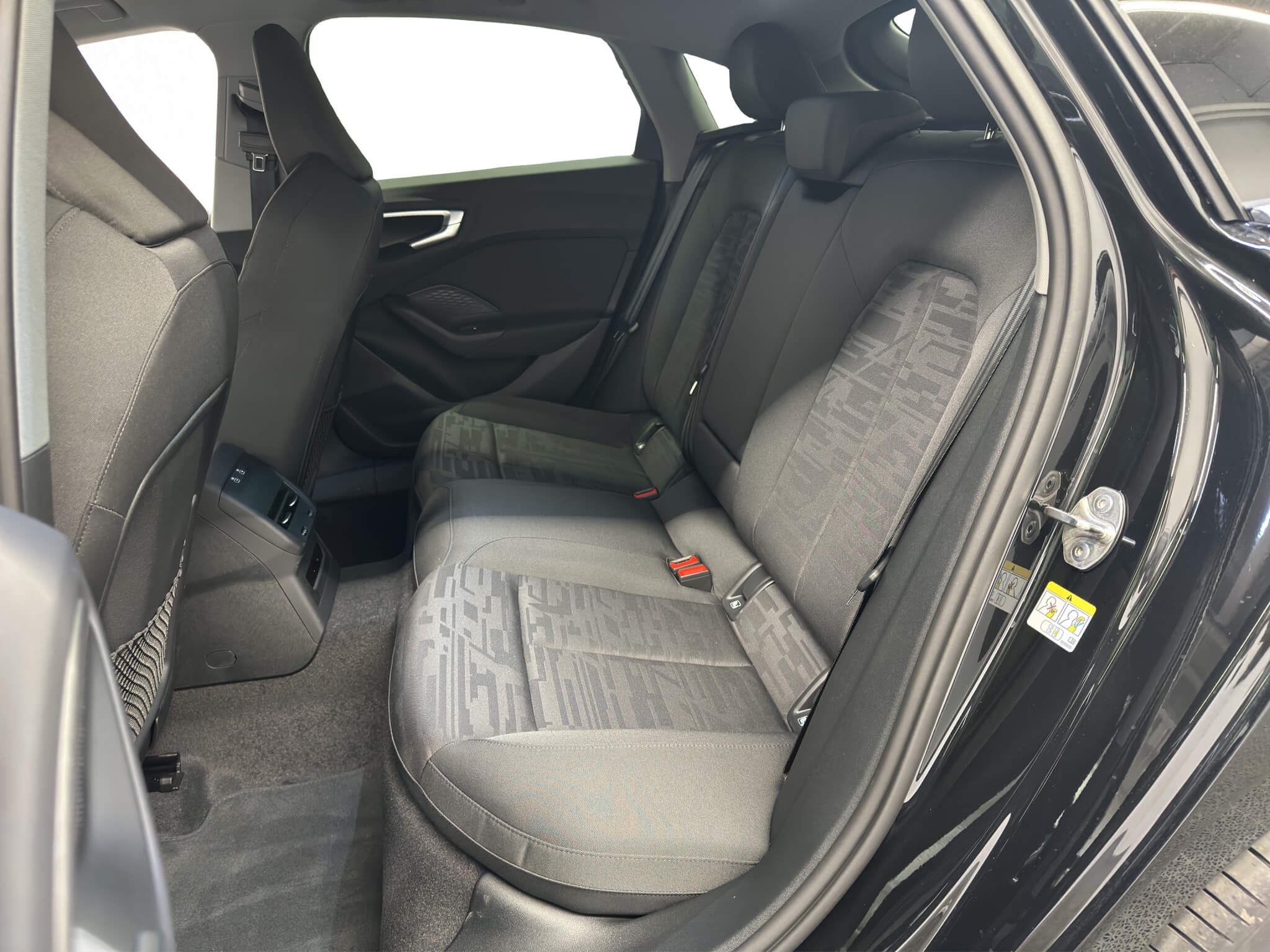 Audi A5 Limuzina 35 TFSI 150CP - Samsaru's Car Outlet