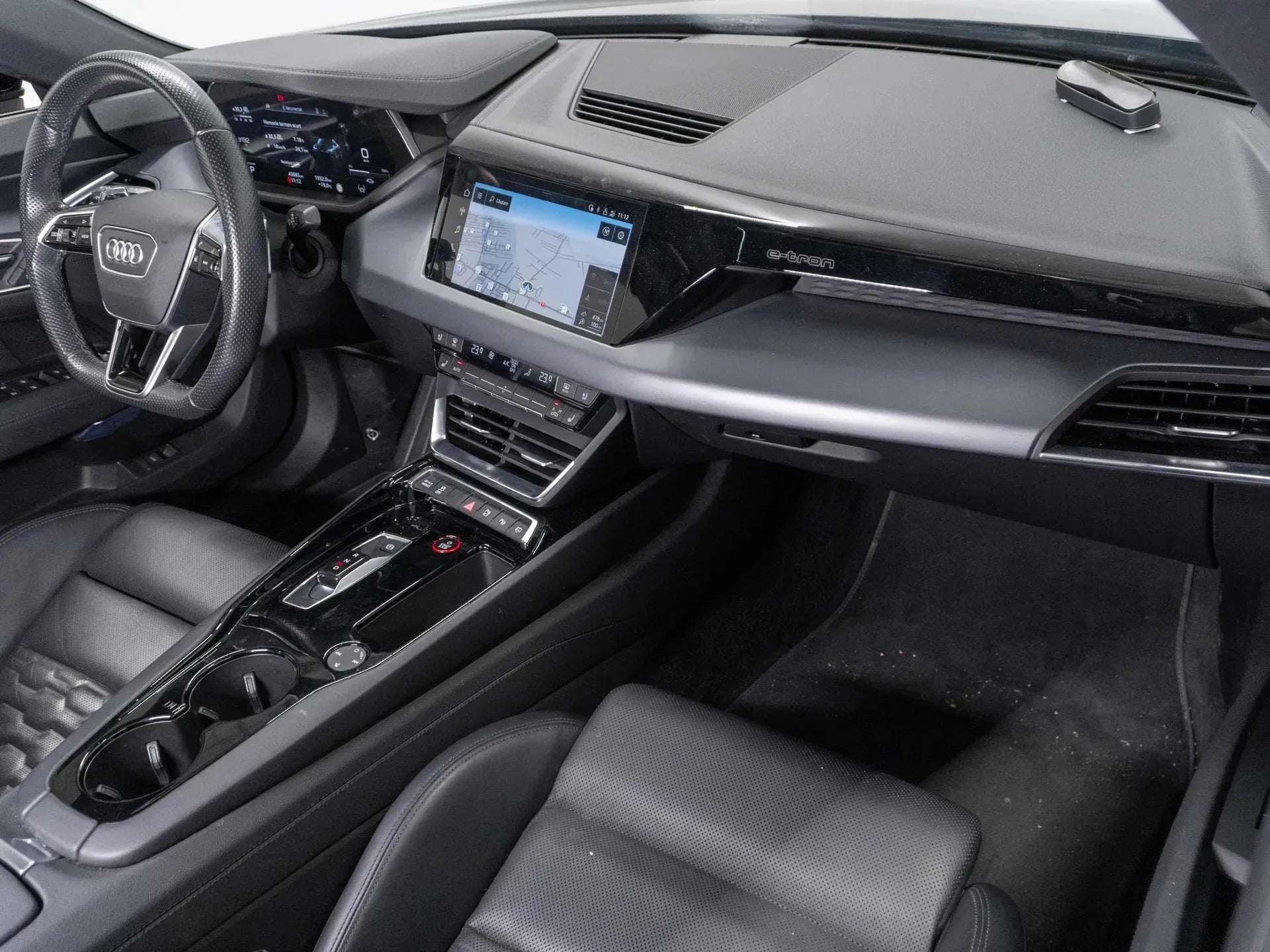 Audi e-tron GT quattro - Samsaru's Car Outlet