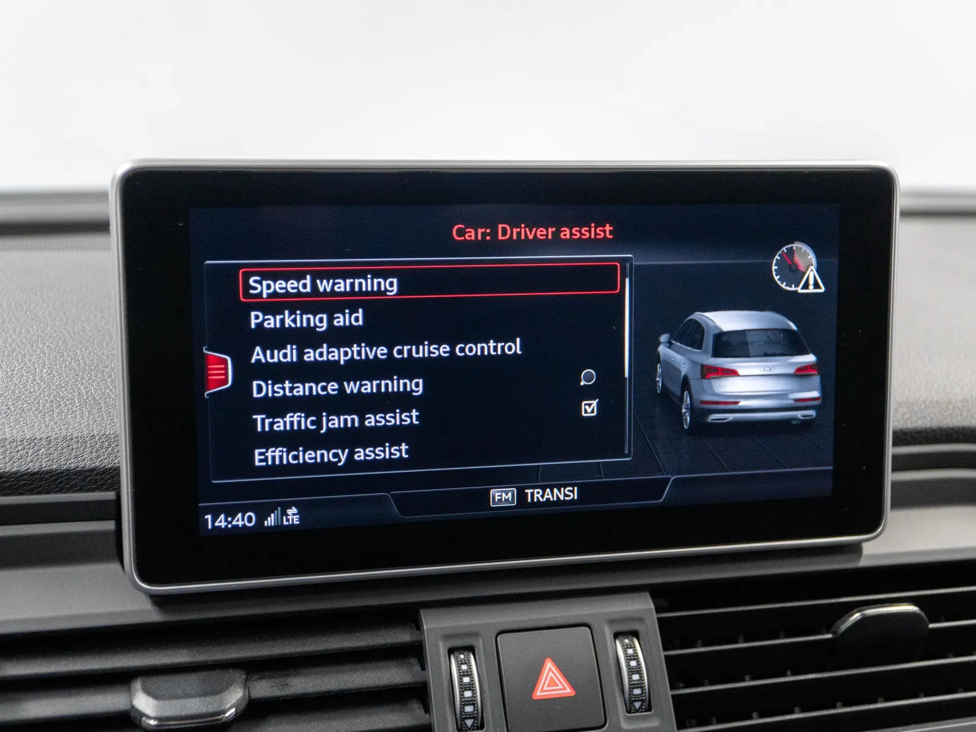 Audi Q5 2.0 Benzina 245 CP Albastru - Samsaru's Car Outlet